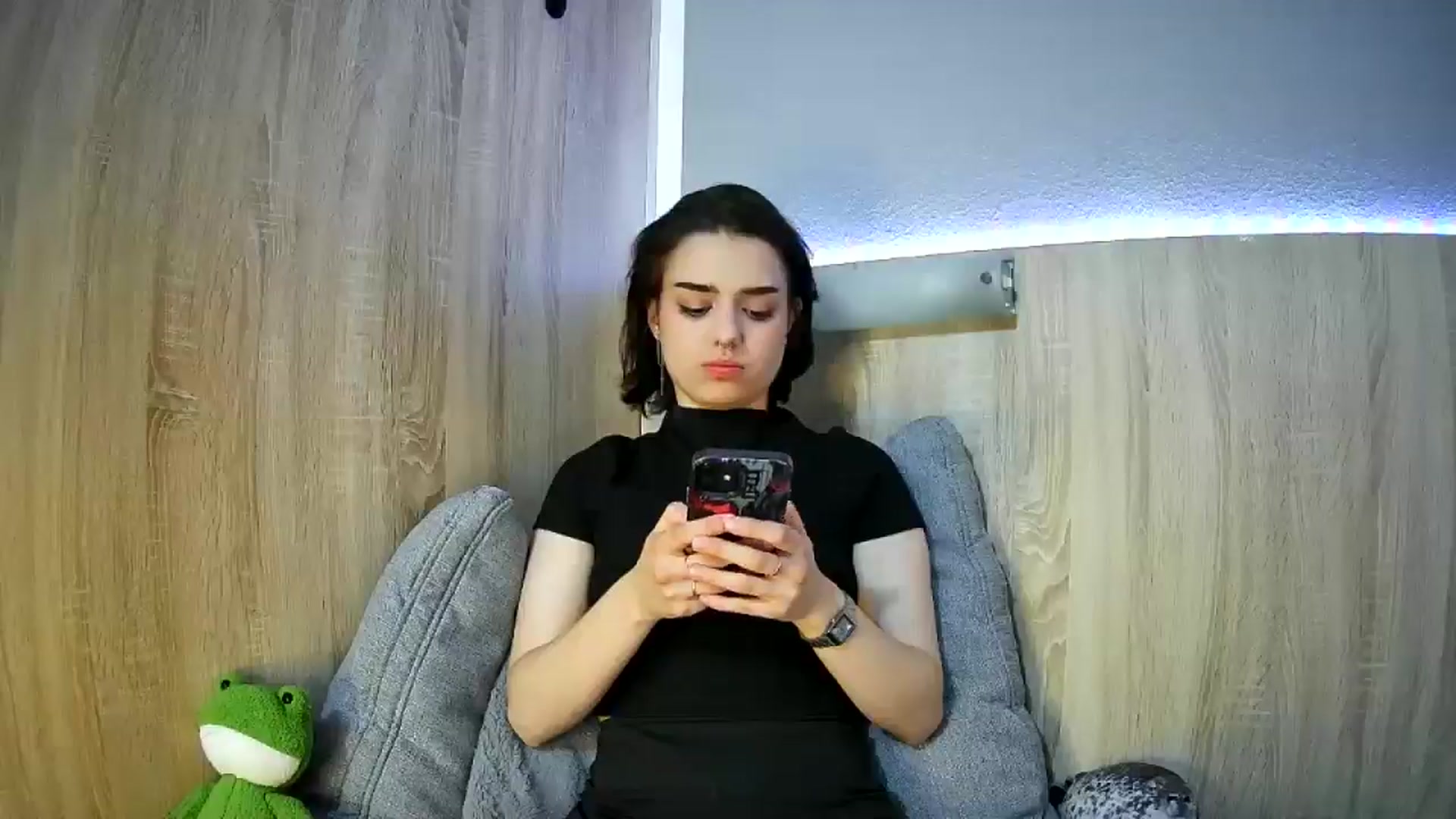 Gallery image thumbnail from Spicy_X's myfreecams stream on, 05/26/2025, 18:42 image 13 of 20
