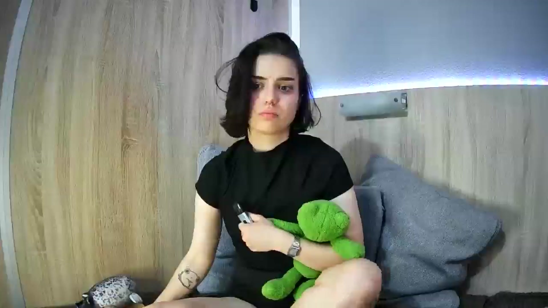 Gallery image thumbnail from Spicy_X's myfreecams stream on, 06/02/2025, 18:30 image 10 of 20