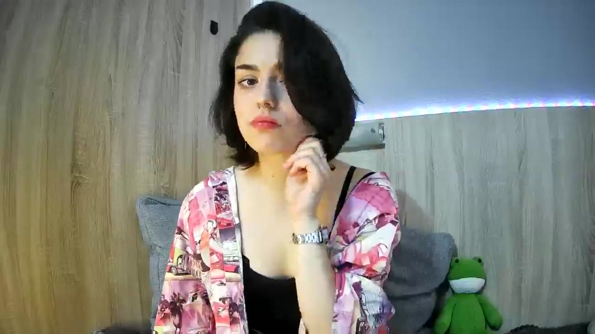 Gallery image thumbnail from Spicy_X's myfreecams stream on, 06/07/2025, 16:45 image 16 of 20