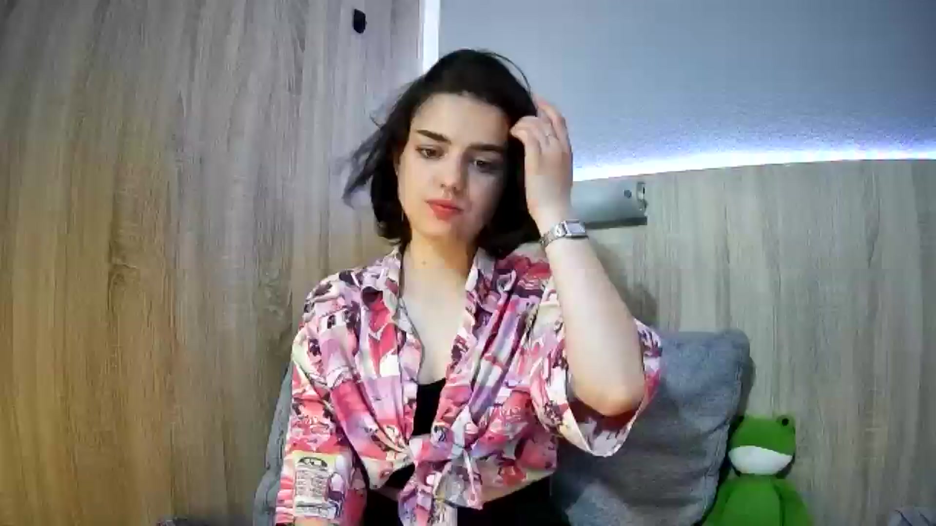 Gallery image thumbnail from Spicy_X's myfreecams stream on, 06/14/2025, 18:03 image 18 of 20