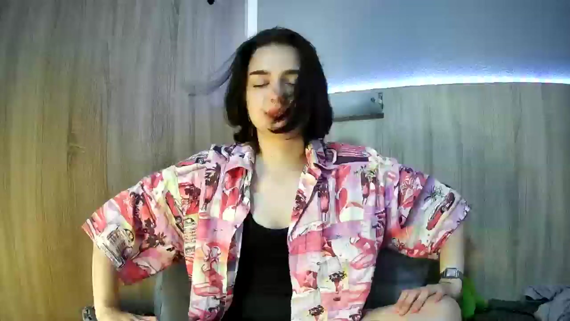 Gallery image thumbnail from Spicy_X's myfreecams stream on, 06/14/2025, 19:24 image 15 of 20