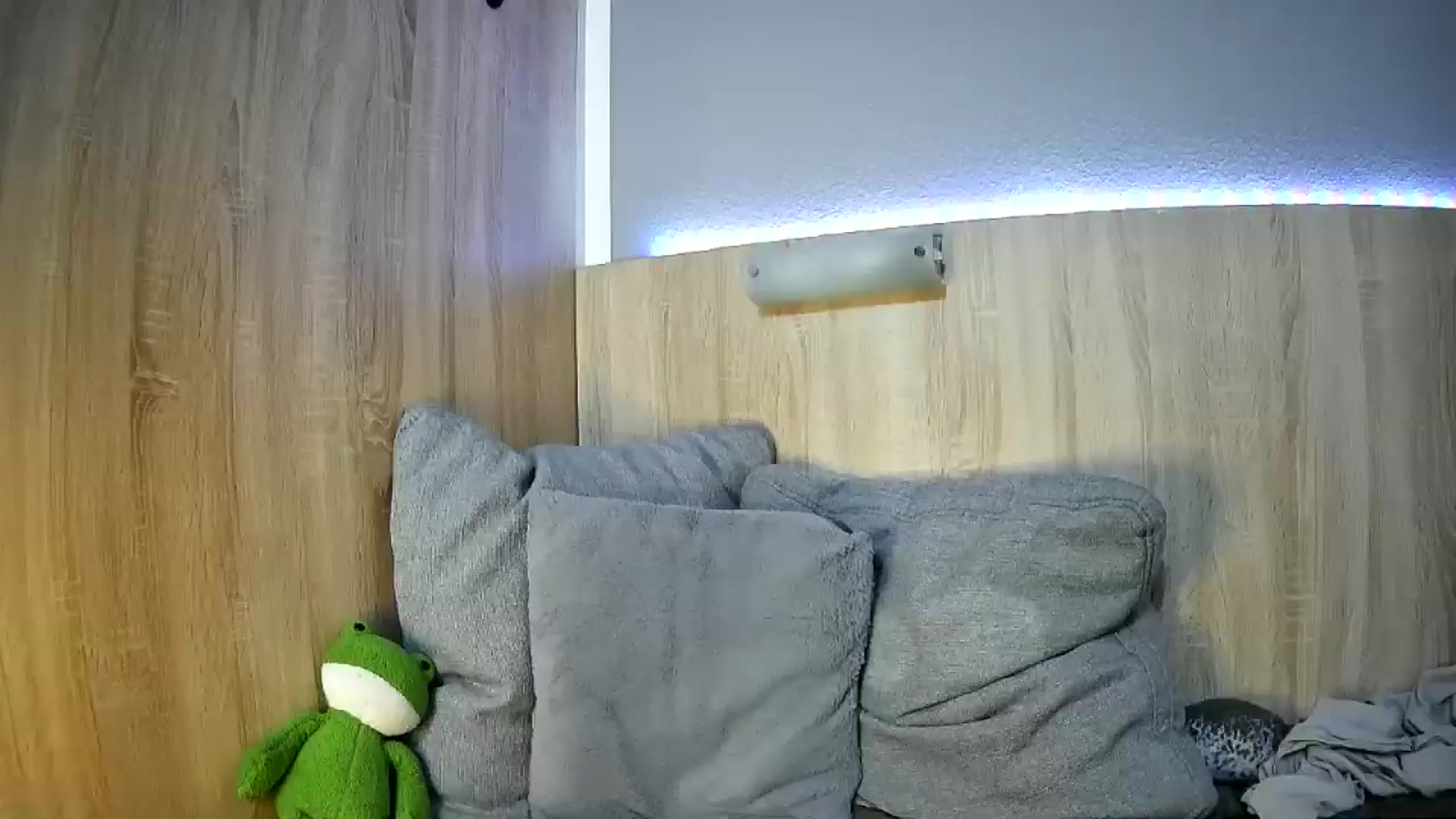 Gallery image thumbnail from Spicy_X's myfreecams stream on, 06/17/2025, 20:20 image 3 of 20