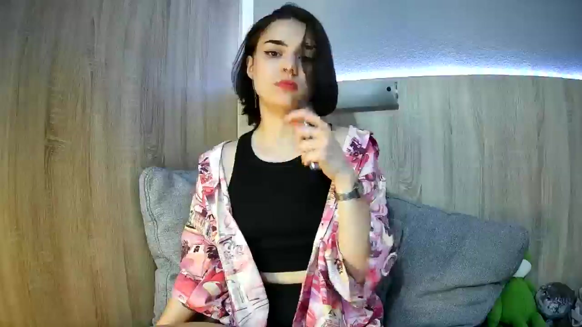 Gallery image thumbnail from Spicy_X's myfreecams stream on, 06/21/2025, 17:59 image 18 of 20