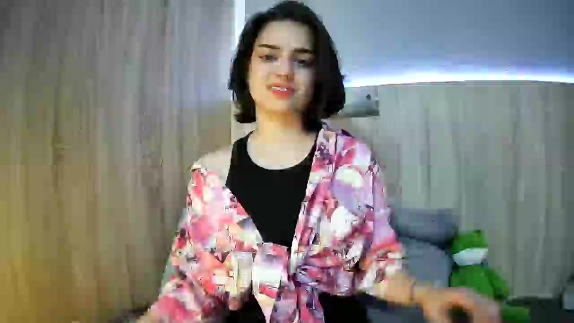 Gallery image thumbnail from Spicy_X's myfreecams stream on, 06/23/2025, 17:50 image 8 of 20