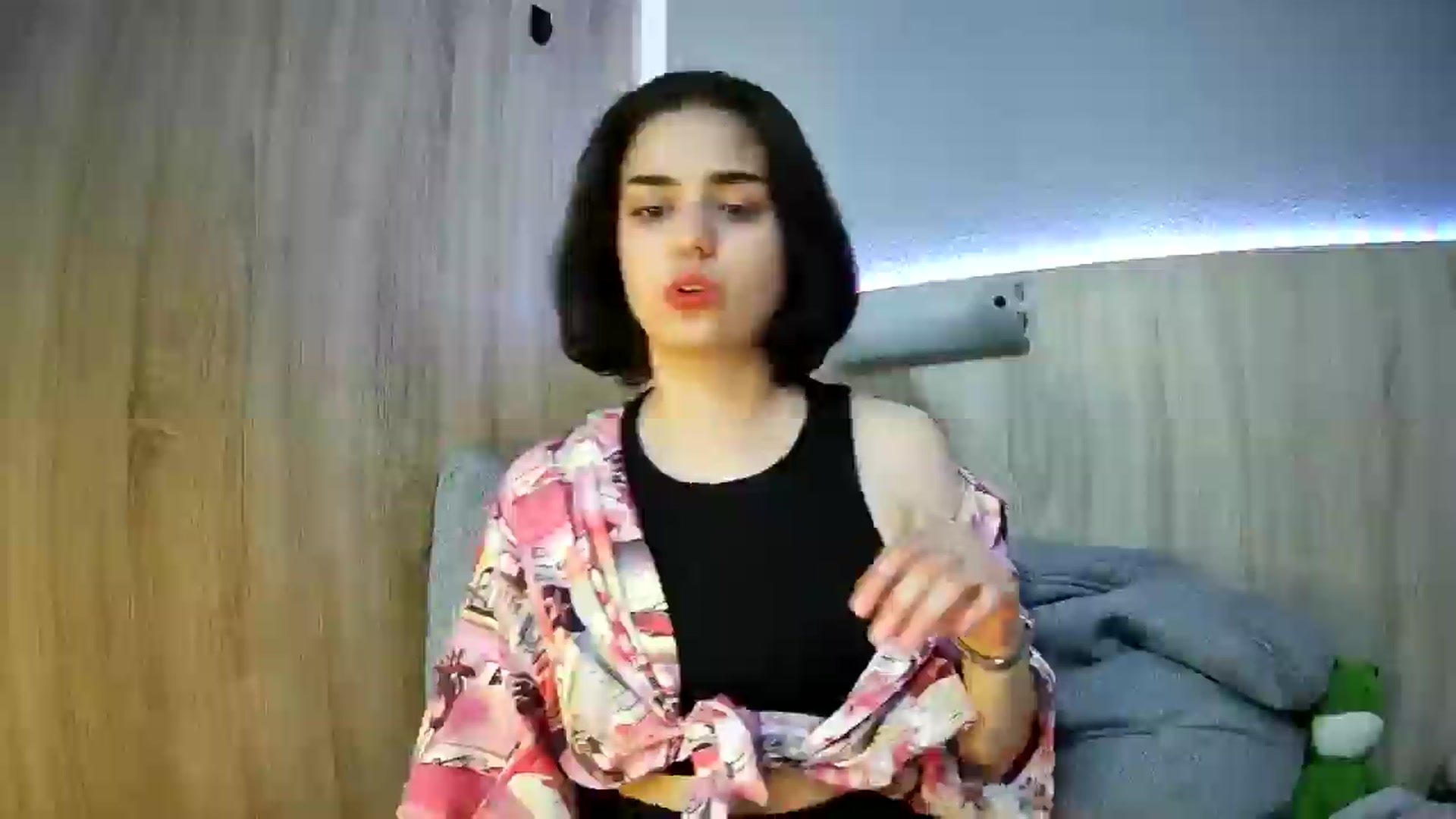 Gallery image thumbnail from Spicy_X's myfreecams stream on, 06/23/2025, 20:02 image 15 of 20