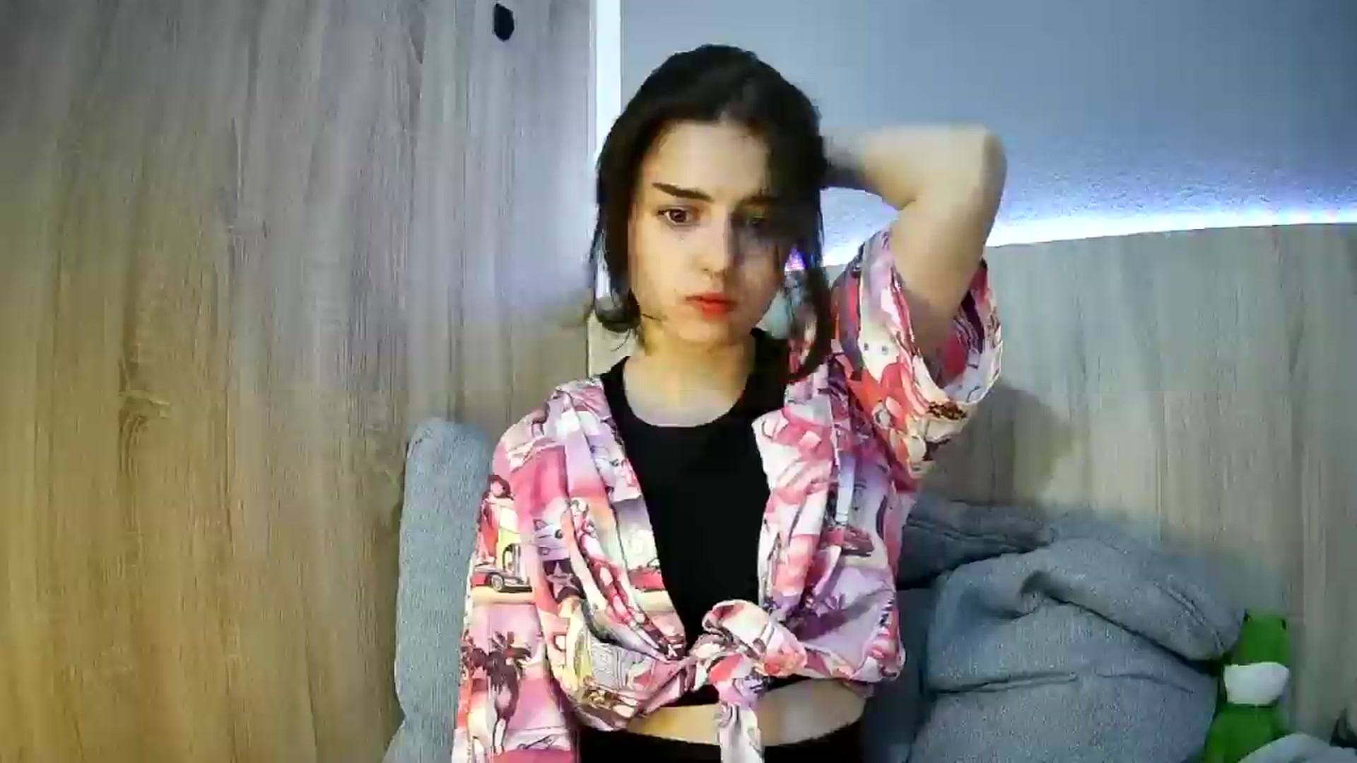 Gallery image thumbnail from Spicy_X's myfreecams stream on, 06/23/2025, 20:02 image 17 of 20