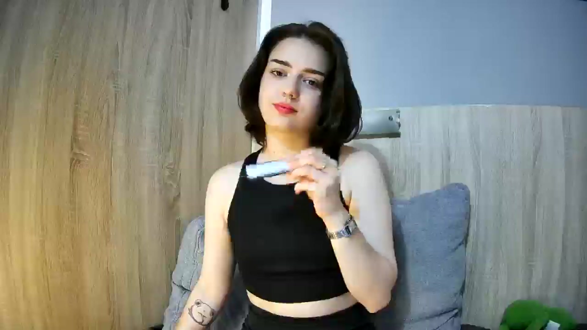 Gallery image thumbnail from Spicy_X's myfreecams stream on, 06/30/2025, 18:58 image 13 of 20
