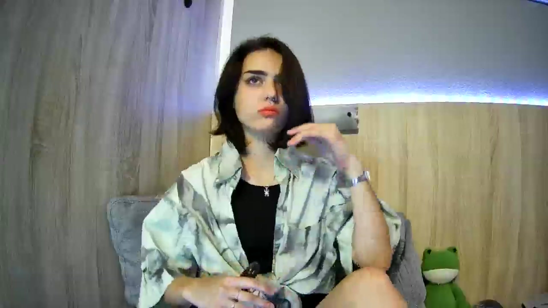 Gallery image thumbnail from Spicy_X's myfreecams stream on, 09/01/2025, 18:56 image 14 of 20