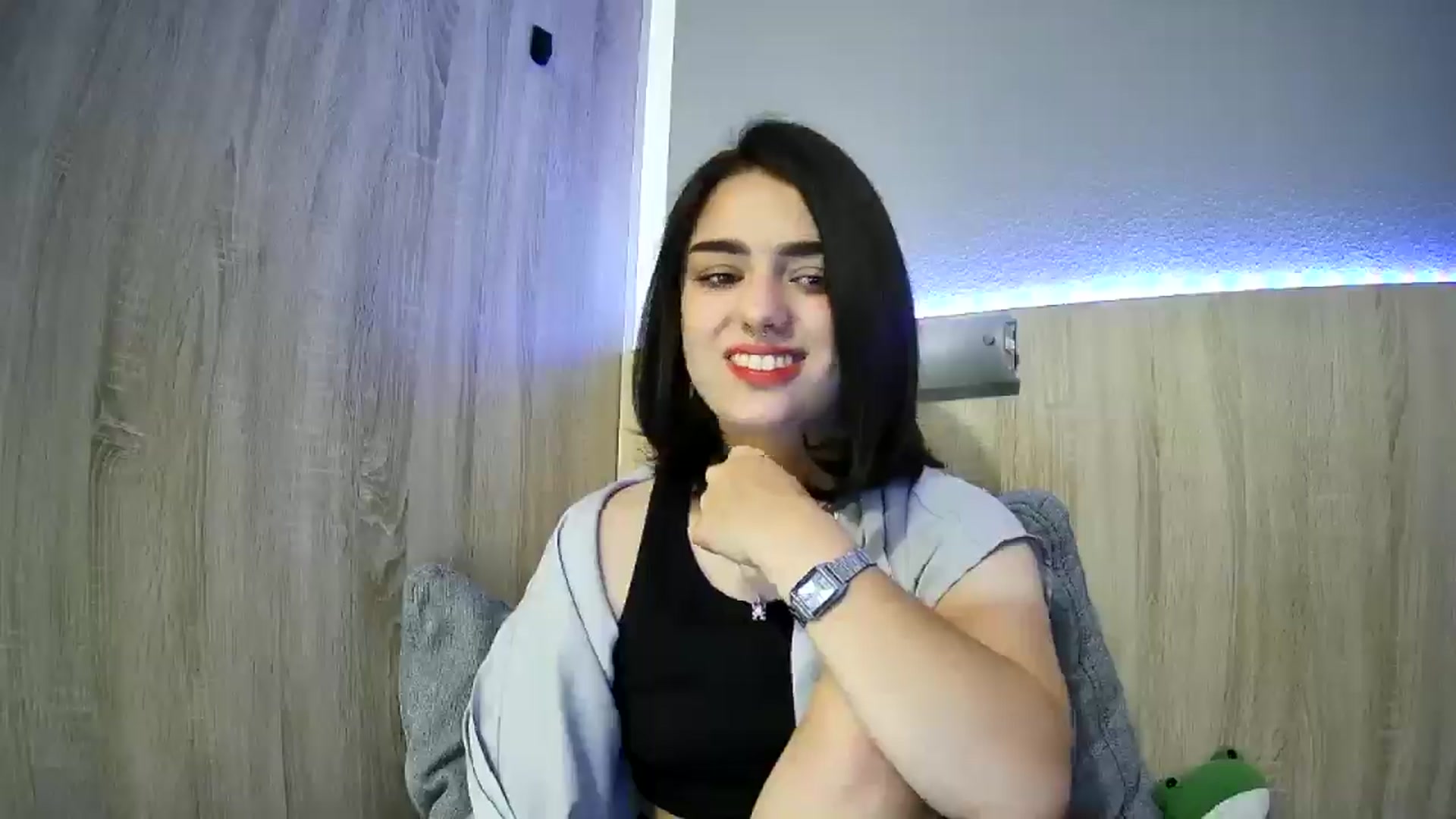 Gallery image thumbnail from Spicy_X's myfreecams stream on, 09/23/2025, 19:20 image 18 of 20