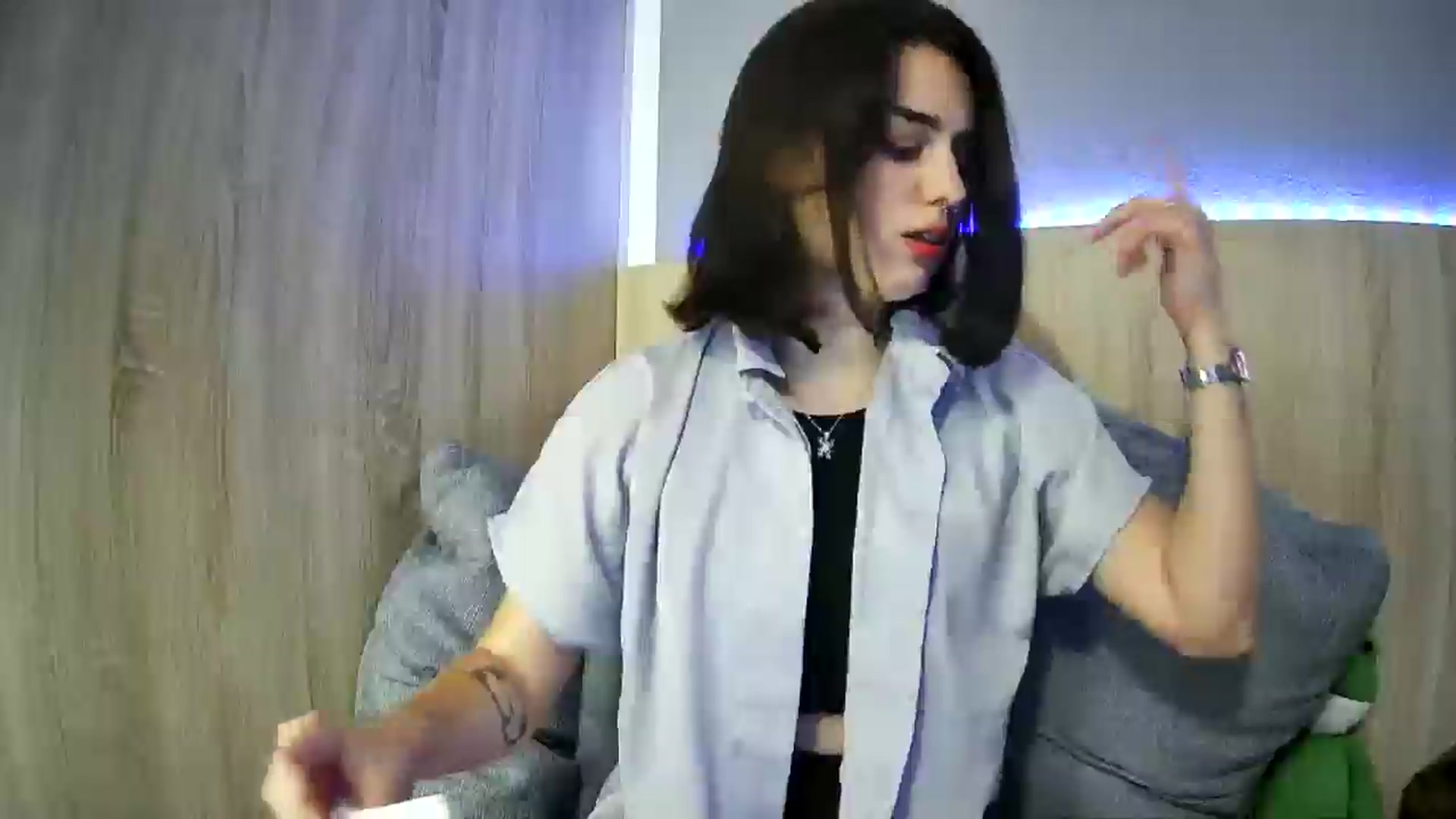 Gallery image thumbnail from Spicy_X's myfreecams stream on, 09/28/2025, 19:27 image 17 of 20
