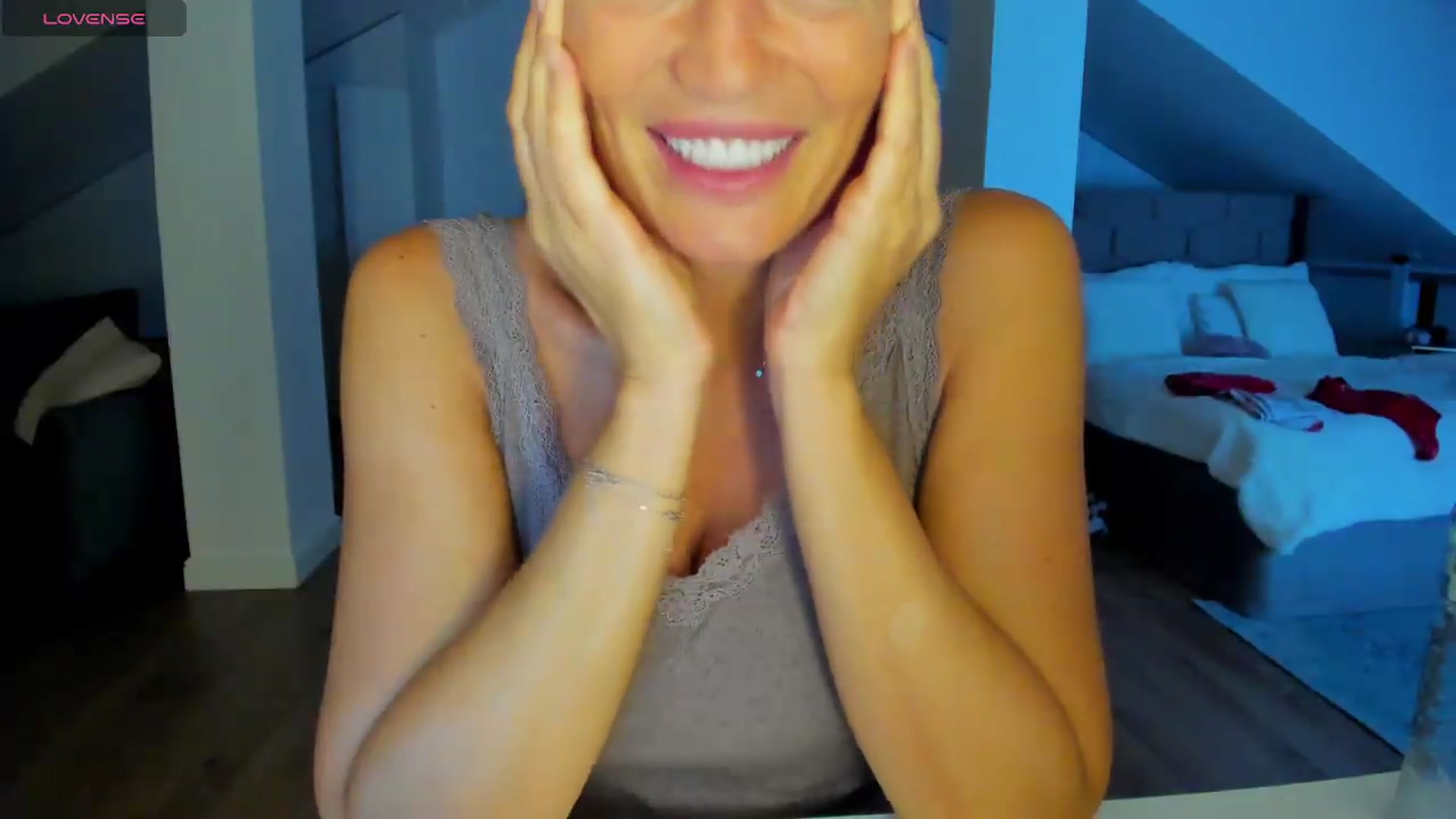 Gallery image thumbnail from Spicyqueeen87's myfreecams stream on, 08/08/2026, 23:13 image 2 of 20