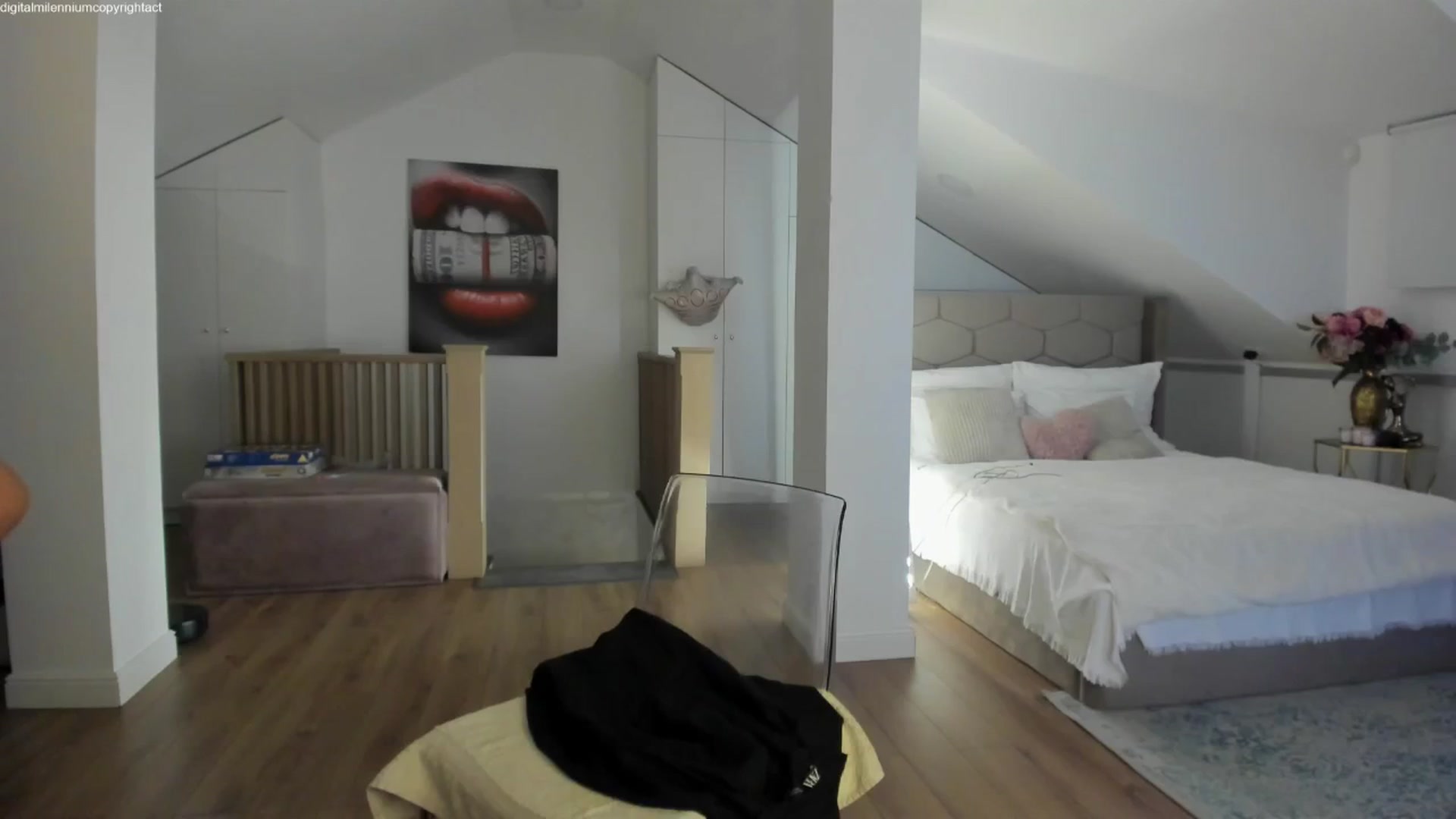 Gallery image thumbnail from Spicyqueen87's myfreecams stream on, 10/01/2025, 22:54 image 15 of 20