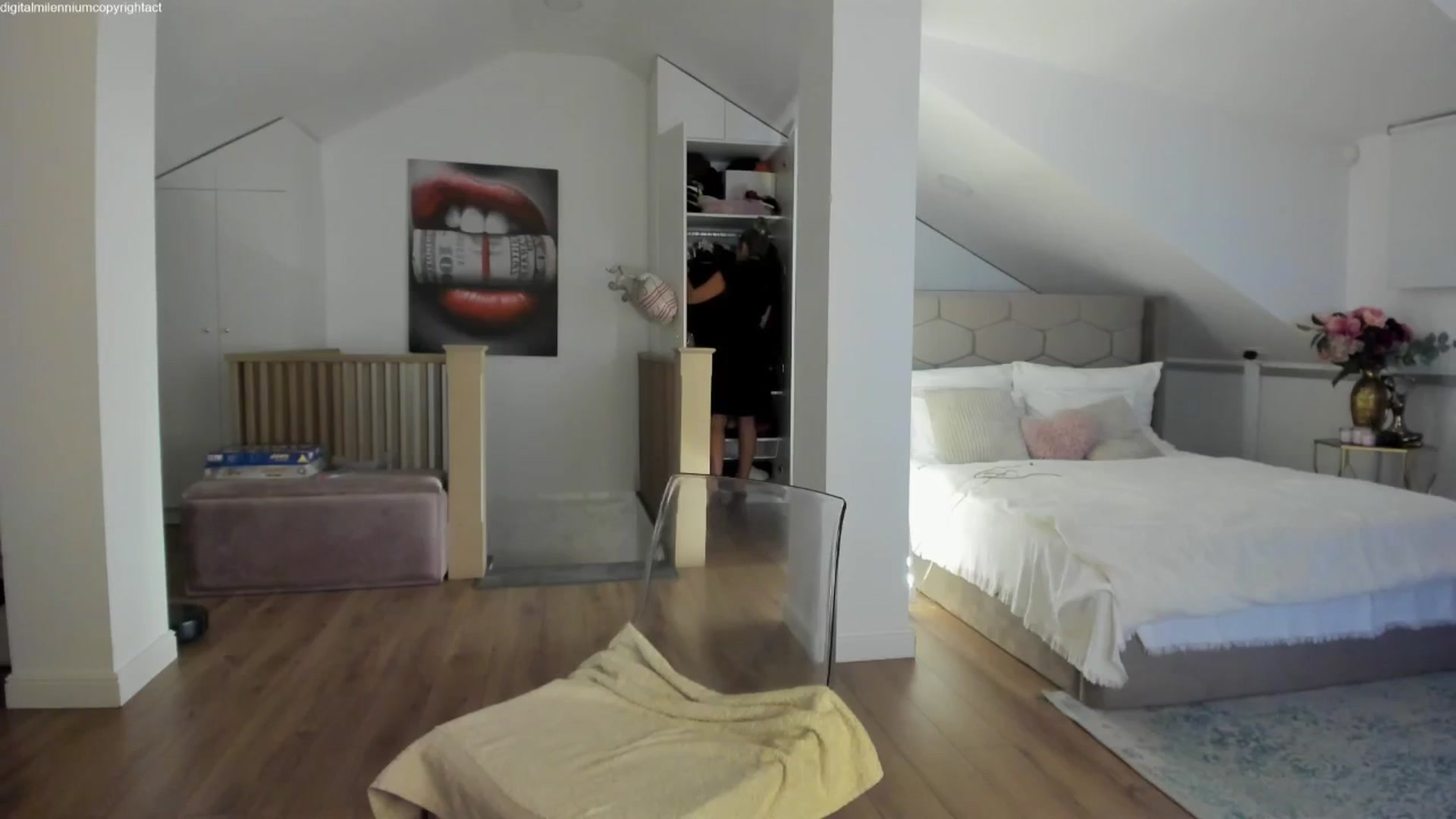 Gallery image thumbnail from Spicyqueen87's myfreecams stream on, 10/01/2025, 22:54 image 13 of 20