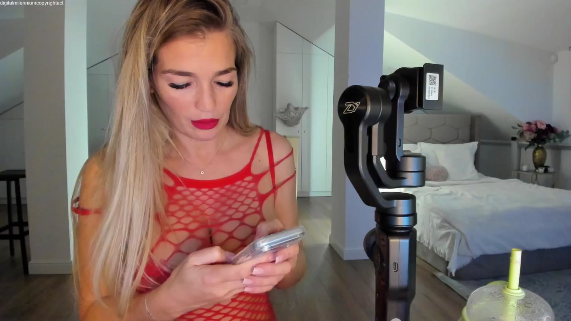 Gallery image thumbnail from Spicyqueen87's myfreecams stream on, 11/27/2025, 24:01 image 16 of 20