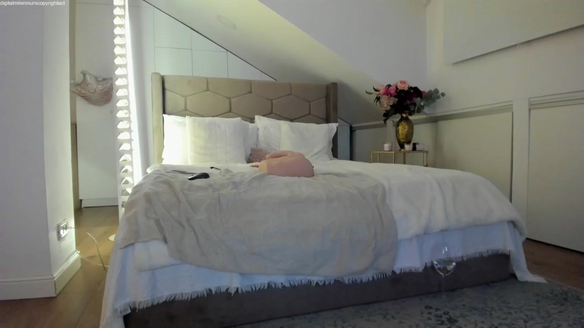 Gallery image thumbnail from Spicyqueen87's myfreecams stream on, 12/03/2025, 03:02 image 1 of 20
