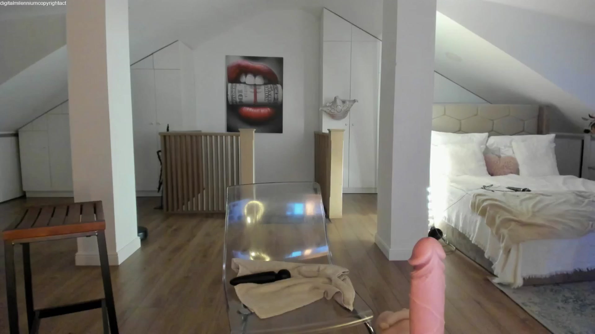 Gallery image thumbnail from Spicyqueen87's myfreecams stream on, 12/08/2025, 01:19 image 15 of 20