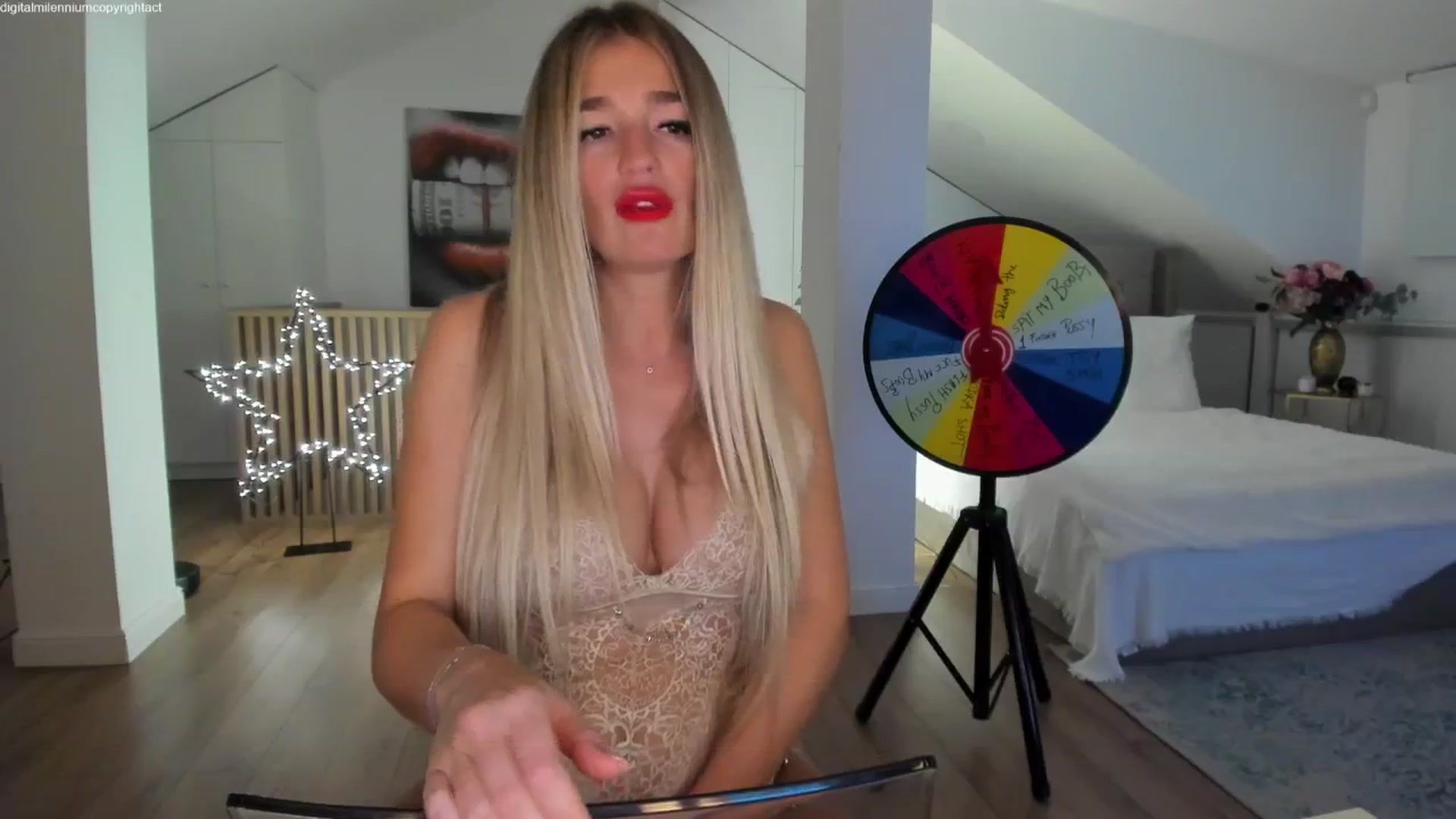 Gallery image thumbnail from Spicyqueen87's myfreecams stream on, 12/16/2025, 01:17 image 20 of 20