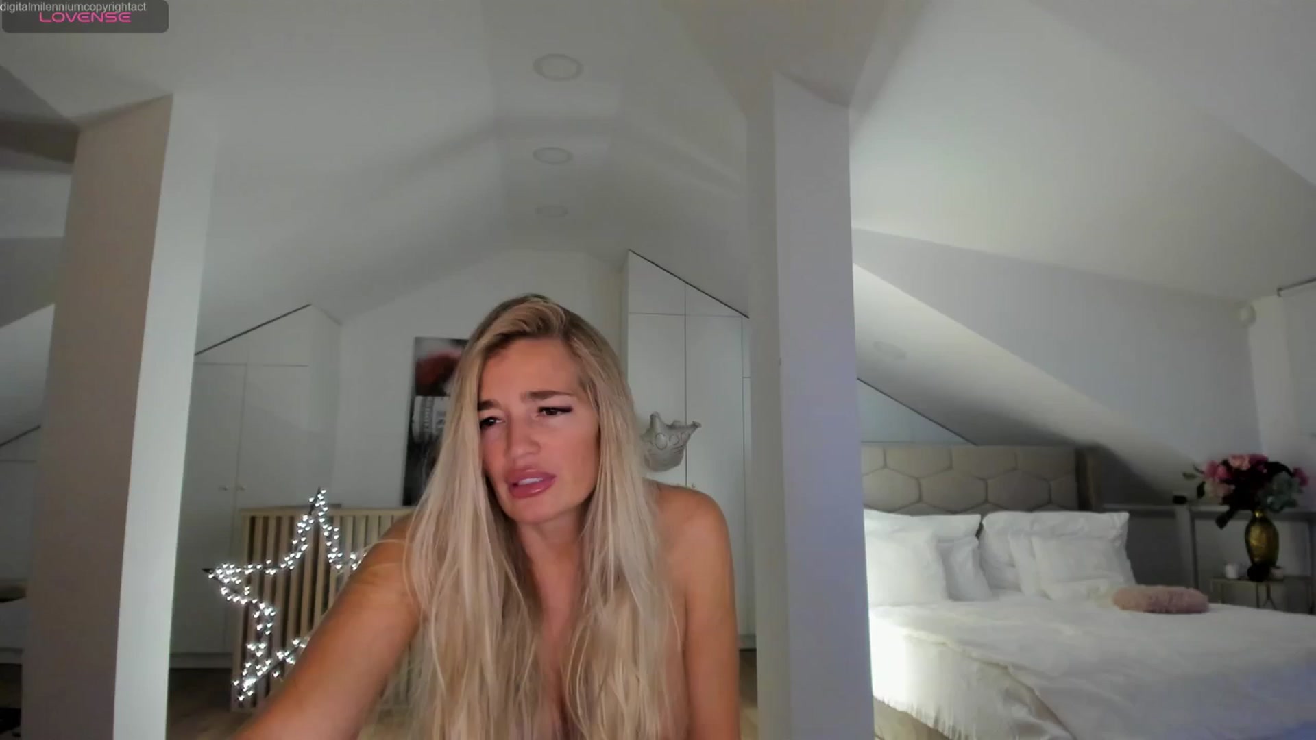 Gallery image thumbnail from Spicyqueen87's myfreecams stream on, 01/03/2026, 01:51 image 20 of 20