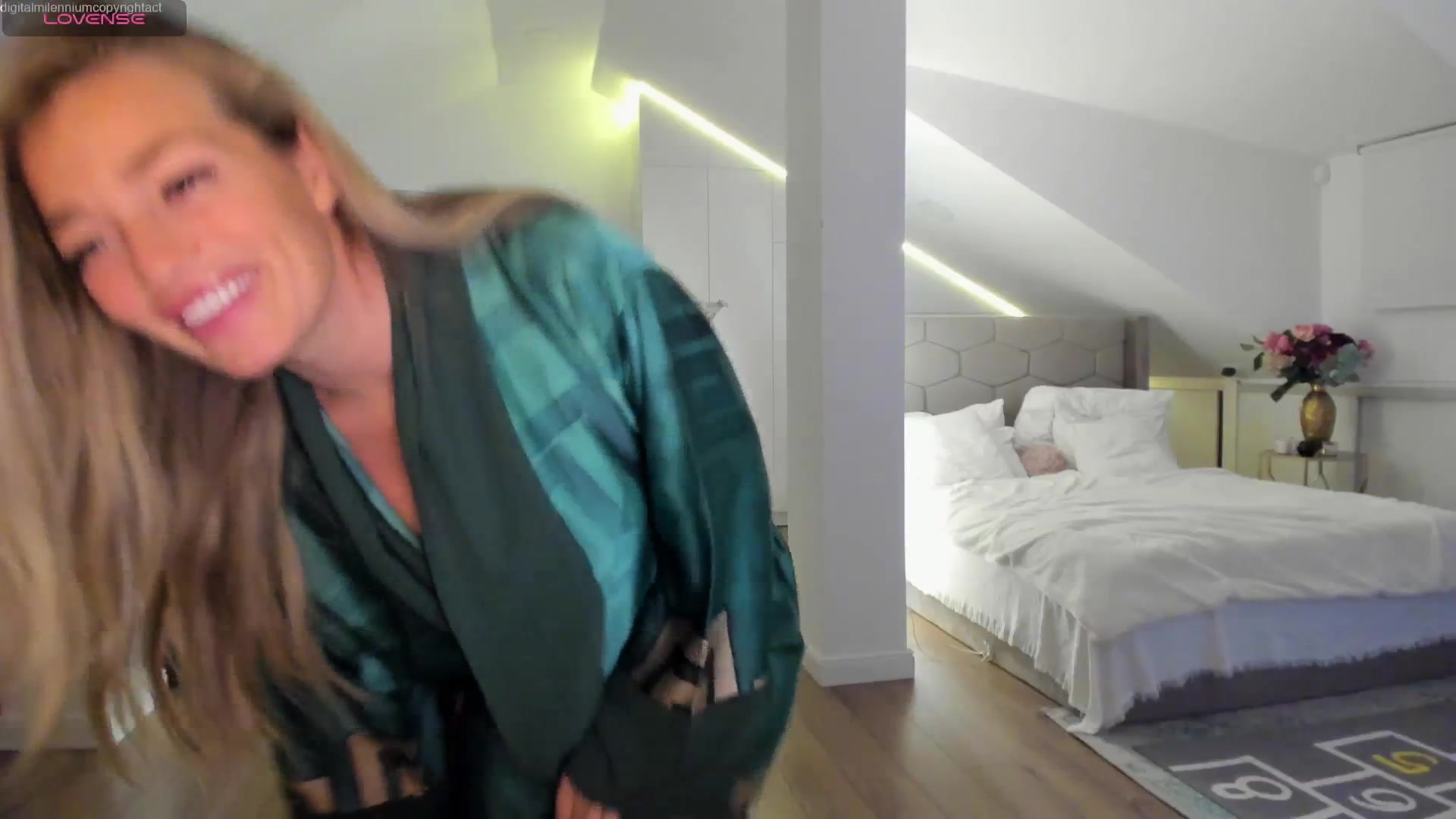Gallery image thumbnail from Spicyqueen87's myfreecams stream on, 01/26/2026, 24:11 image 18 of 20