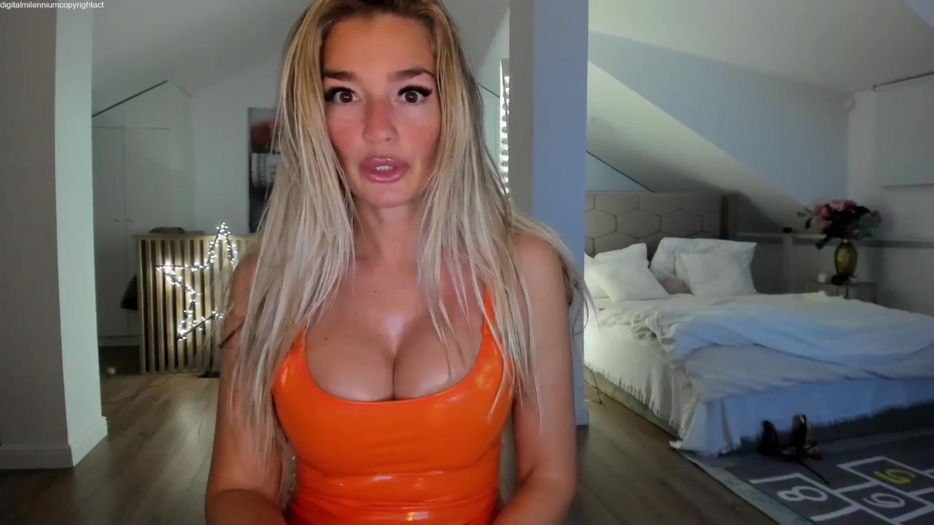 Gallery image thumbnail from Spicyqueen87's myfreecams stream on, 02/06/2026, 23:54 image 13 of 20