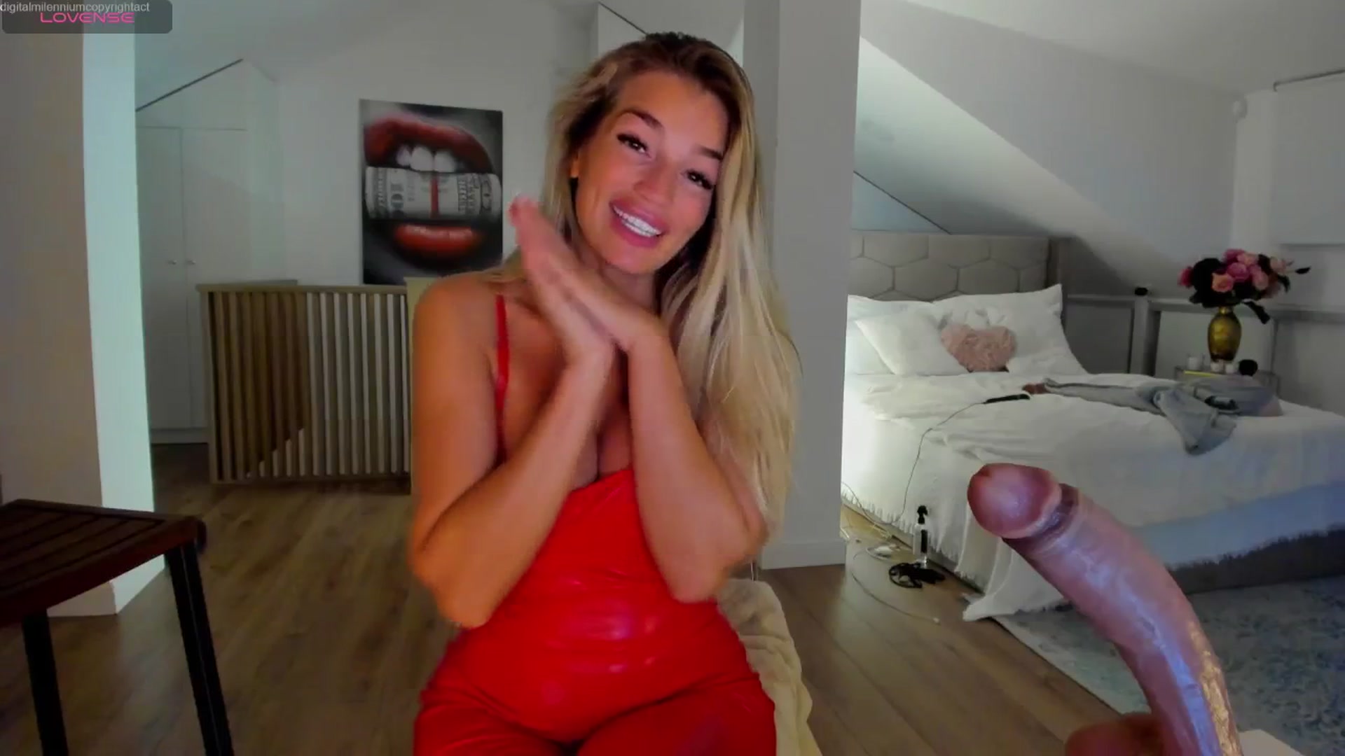 Gallery image thumbnail from Spicyqueen87's myfreecams stream on, 04/11/2026, 02:46 image 13 of 20