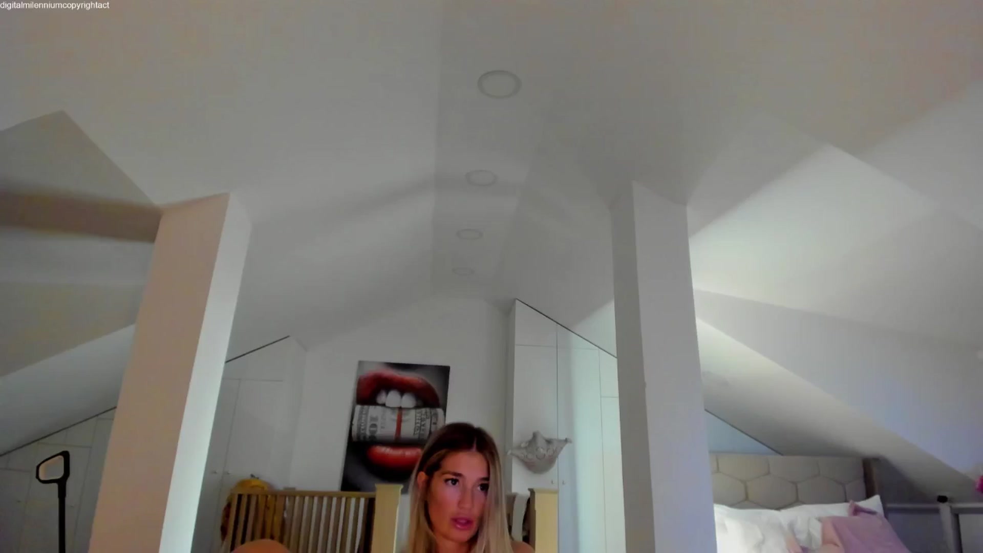 Gallery image thumbnail from Spicyqueen87's myfreecams stream on, 04/15/2026, 23:42 image 7 of 20