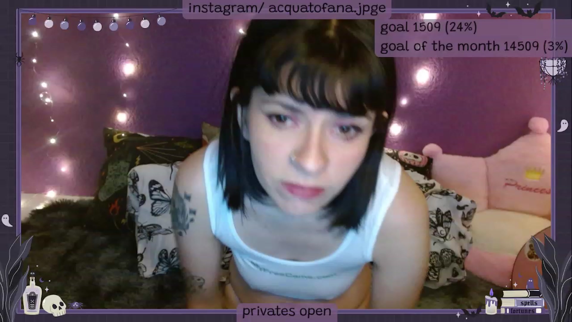 Gallery image thumbnail from Spicywitch's myfreecams stream on, 05/22/2023, 01:56 image 4 of 20