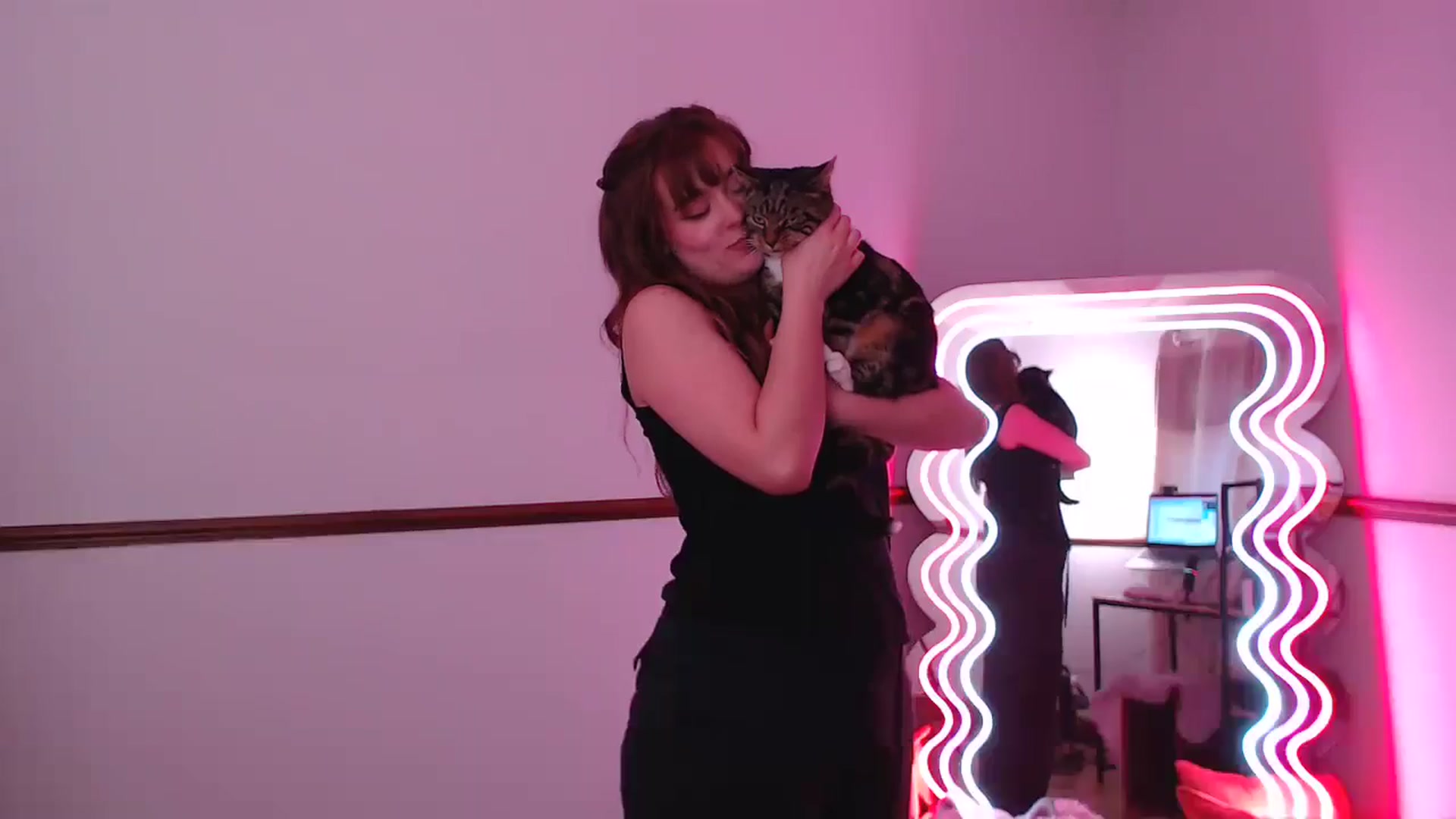 Gallery image thumbnail from SpidersKitty's myfreecams stream on, 05/23/2024, 20:33 image 2 of 20