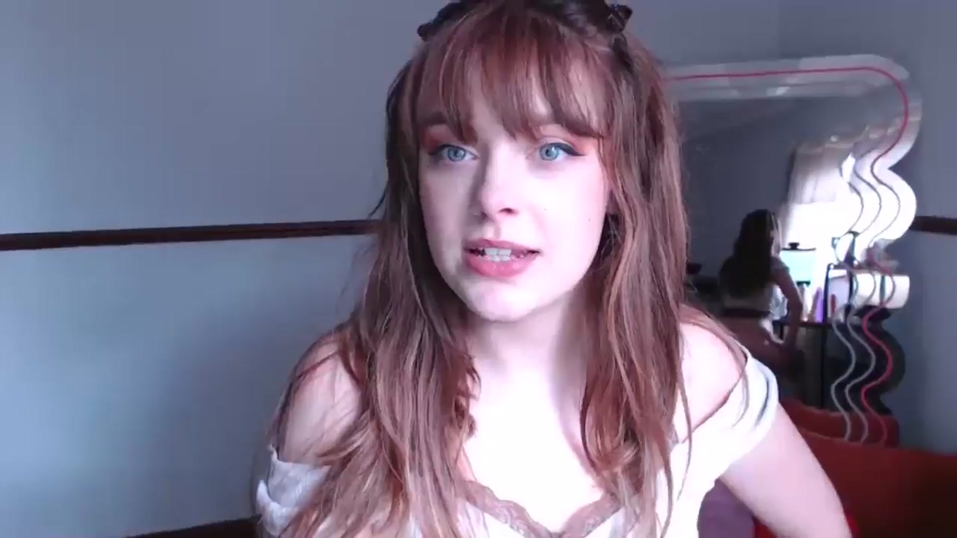 Gallery image thumbnail from SpidersKitty's myfreecams stream on, 05/29/2024, 19:12 image 4 of 20