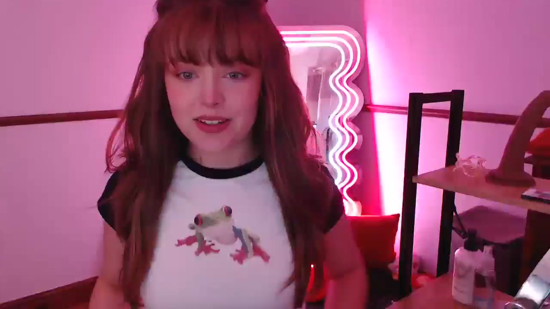 Gallery image thumbnail from SpidersKitty's myfreecams stream on, 05/31/2024, 19:40 image 1 of 20