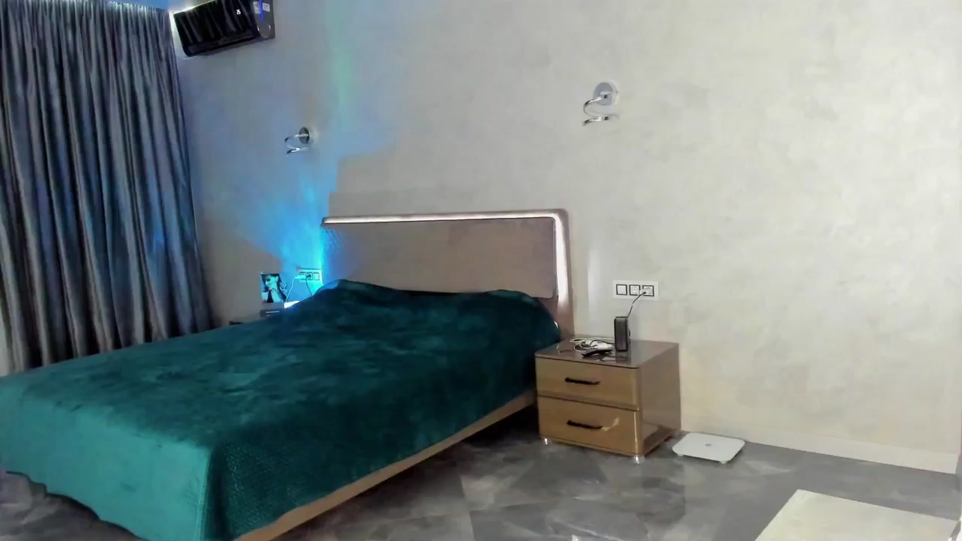 Gallery image thumbnail from SpoilK's myfreecams stream on, 08/10/2024, 20:45 image 7 of 20