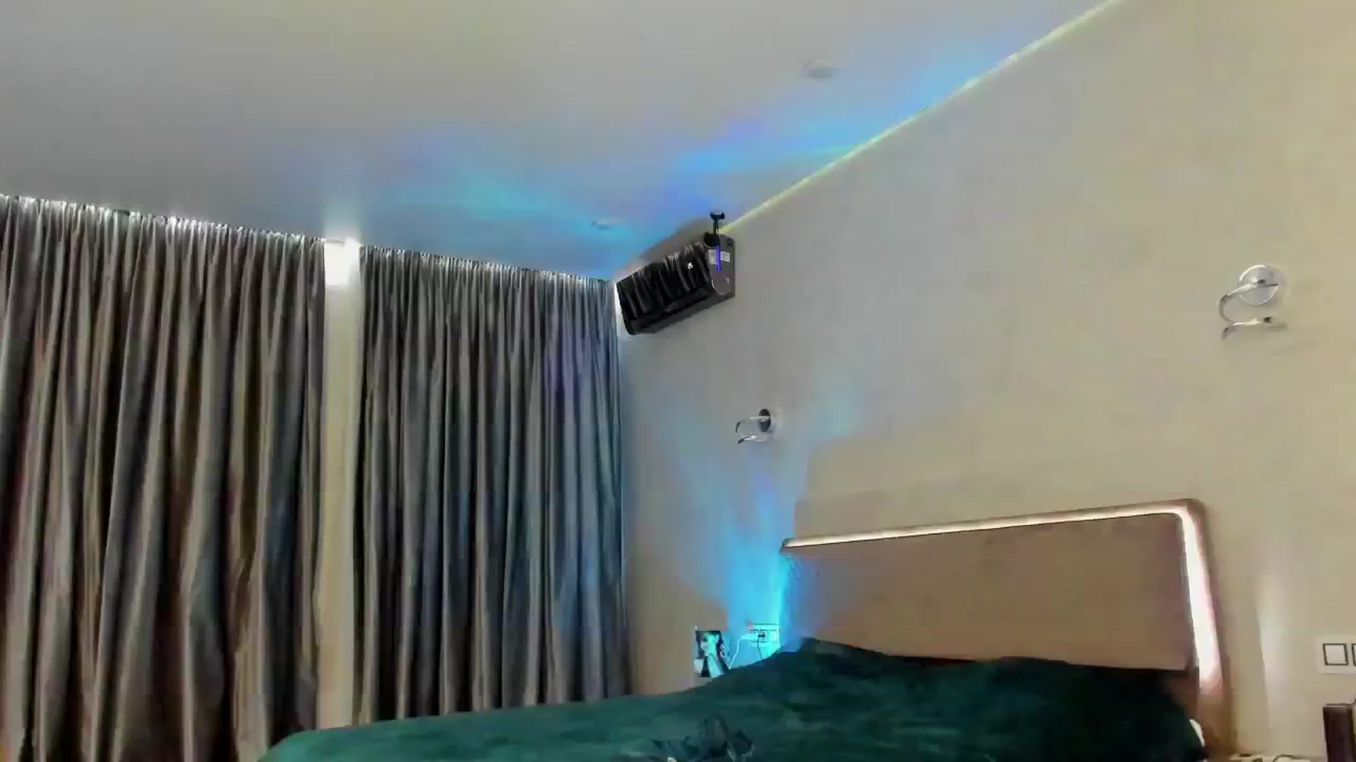 Gallery image thumbnail from SpoilK's myfreecams stream on, 08/10/2024, 21:58 image 15 of 20