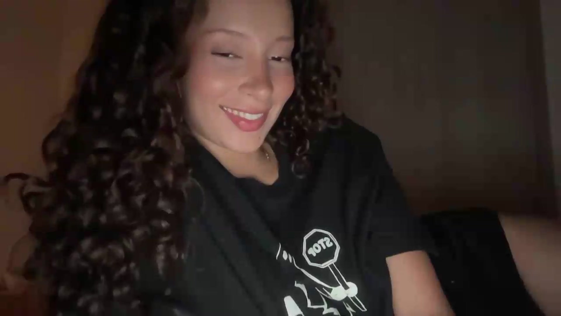 Gallery image thumbnail from SpoiledBirthdayEllie's myfreecams stream on, 08/13/2026, 04:00 image 7 of 20