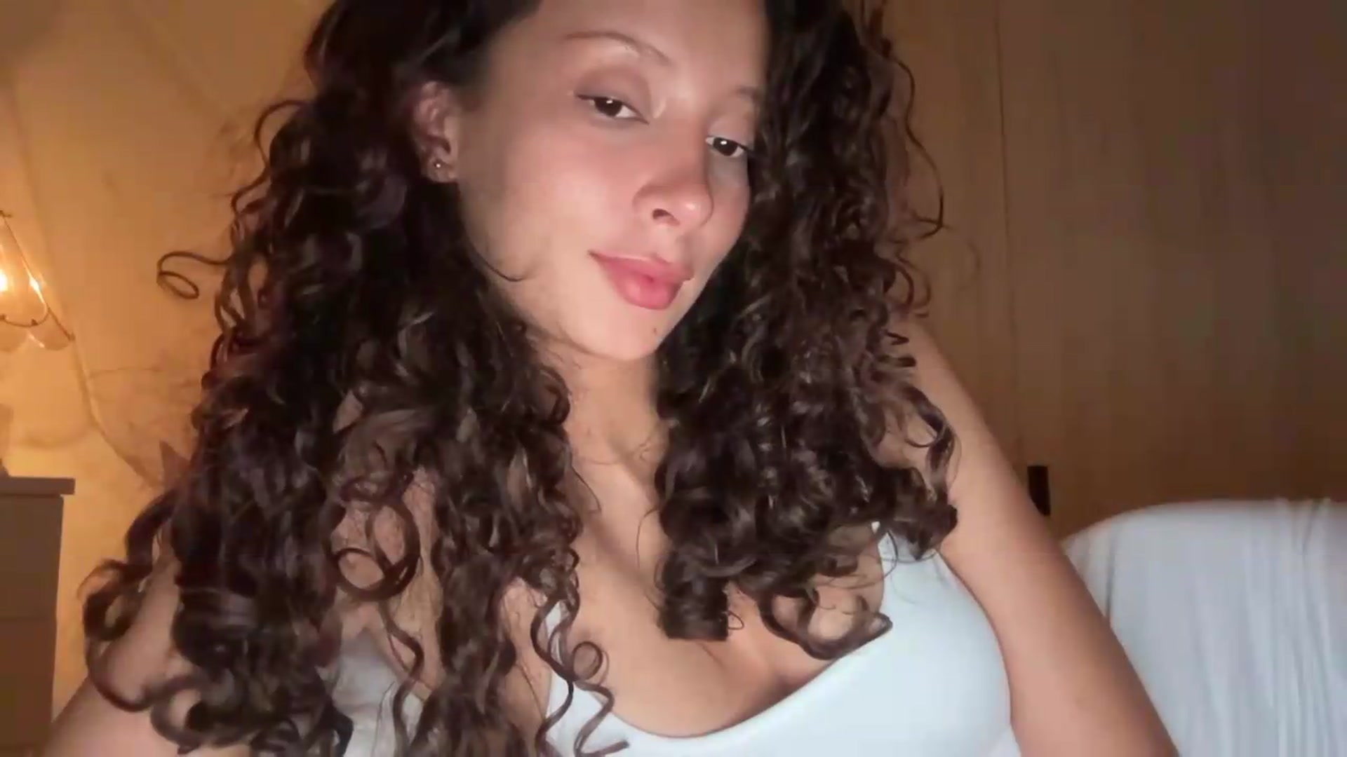 Gallery image thumbnail from SpoiledBirthdayEllie's myfreecams stream on, 08/16/2026, 09:30 image 15 of 20