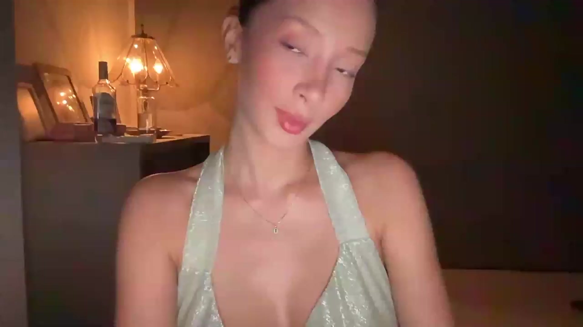 Gallery image thumbnail from SpoiledBirthdayEllie's myfreecams stream on, 08/25/2026, 01:31 image 15 of 20