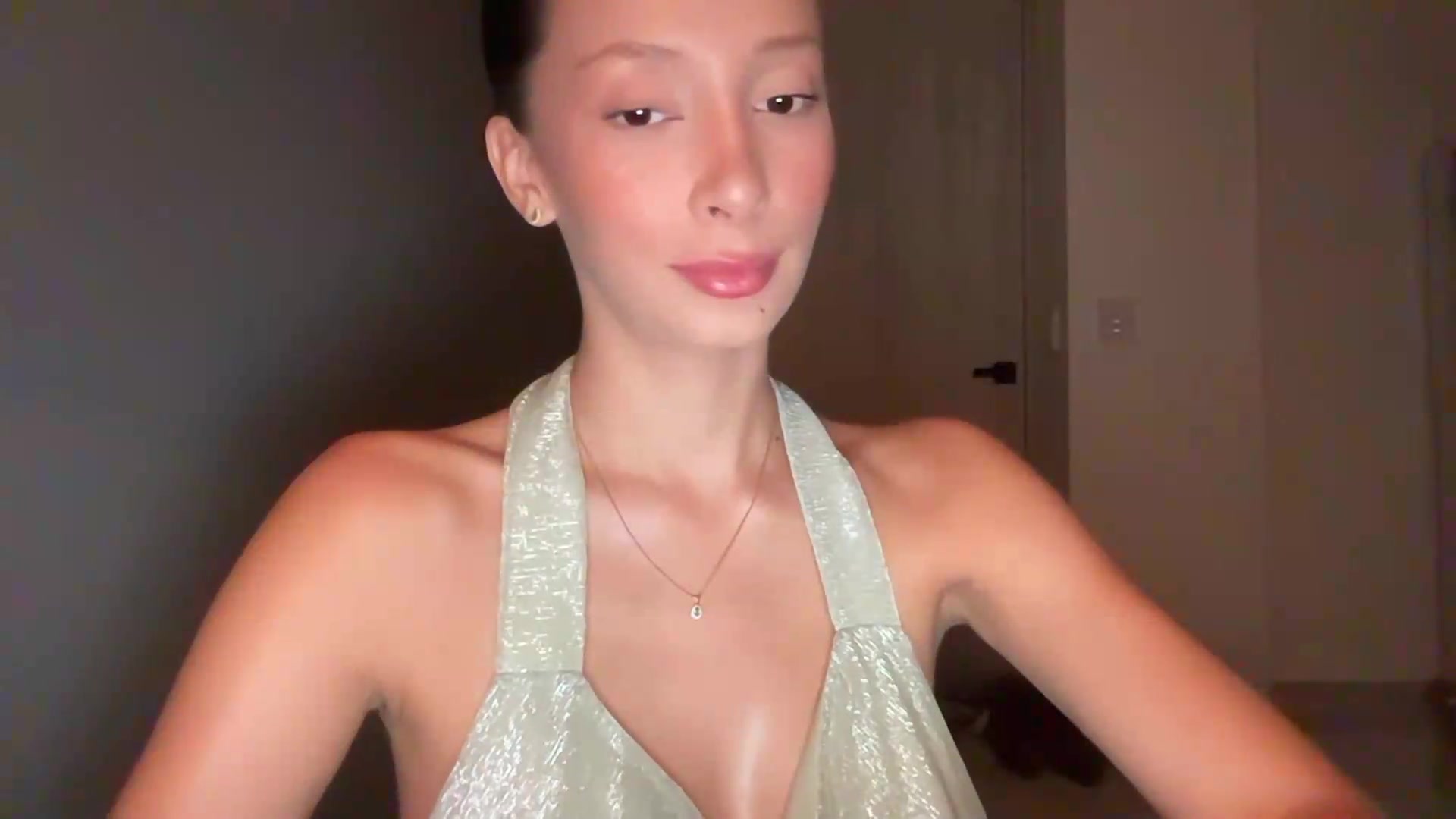 Gallery image thumbnail from SpoiledBirthdayEllie's myfreecams stream on, 08/25/2026, 04:53 image 5 of 20