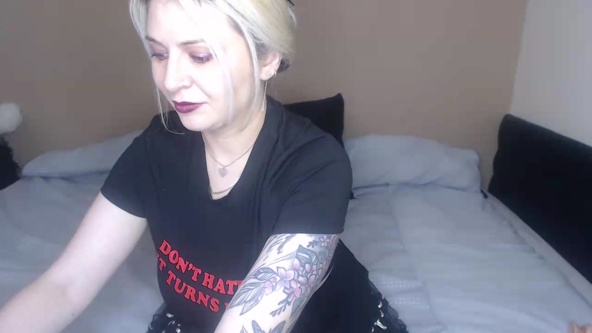 Gallery image thumbnail from SpoiledClaire's myfreecams stream on, 05/31/2026, 18:47 image 8 of 20