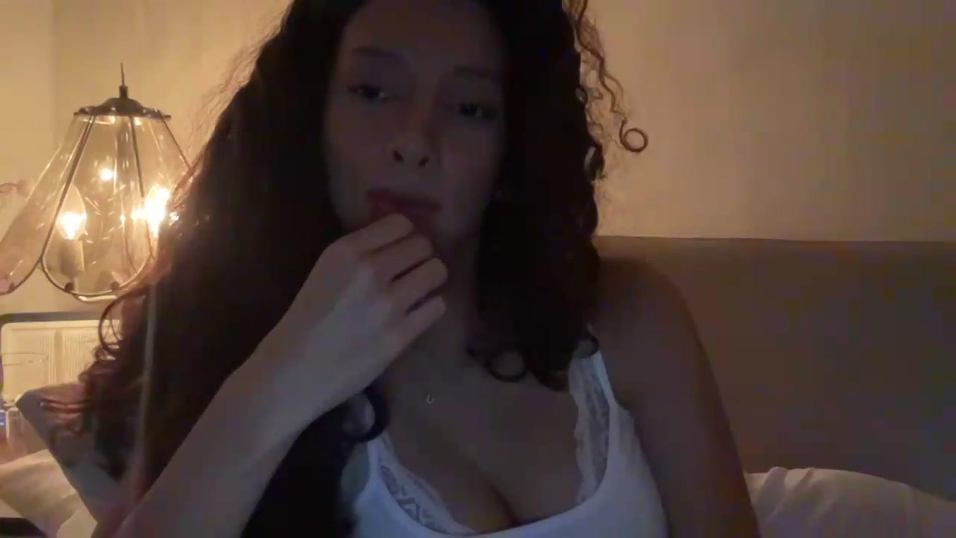 Gallery image thumbnail from SpoiledEllie's myfreecams stream on, 06/29/2026, 08:40 image 14 of 20
