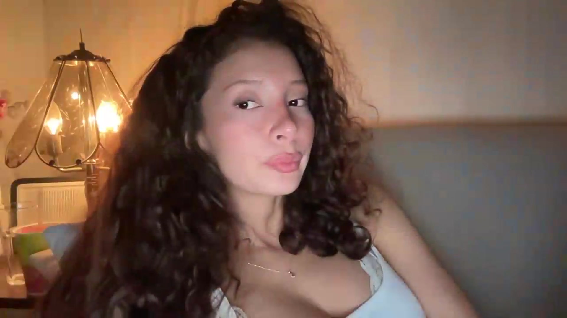 Gallery image thumbnail from SpoiledEllie's myfreecams stream on, 06/29/2026, 09:13 image 13 of 20
