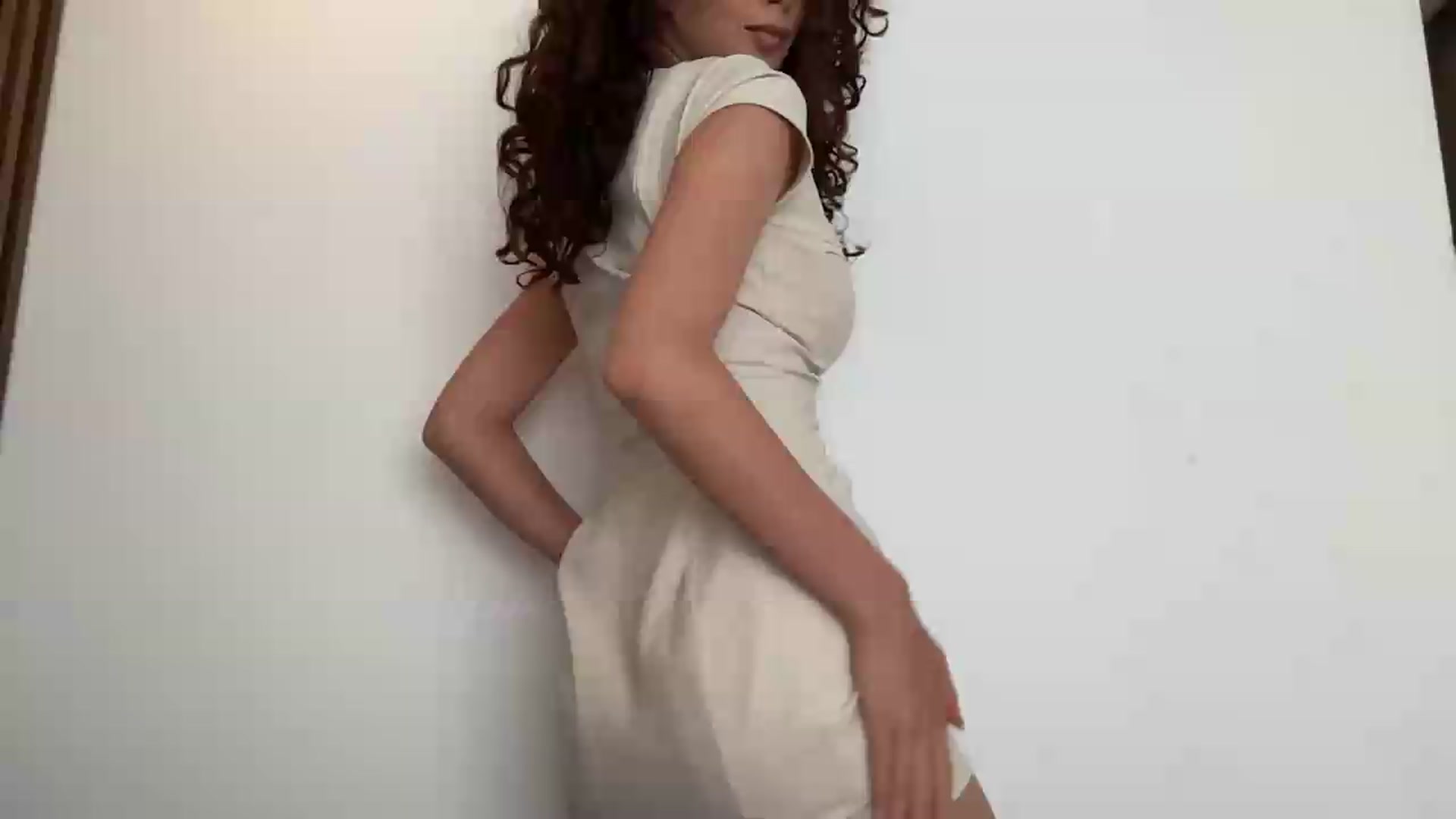 Gallery image thumbnail from SpoiledEllie's myfreecams stream on, 07/02/2026, 24:37 image 2 of 20