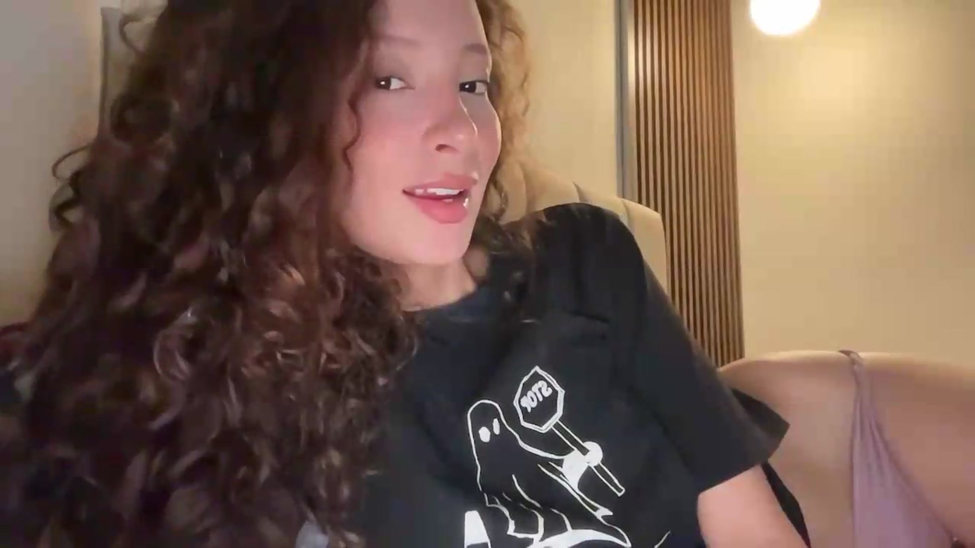 Gallery image thumbnail from SpoiledEllie's myfreecams stream on, 07/04/2026, 05:20 image 9 of 20