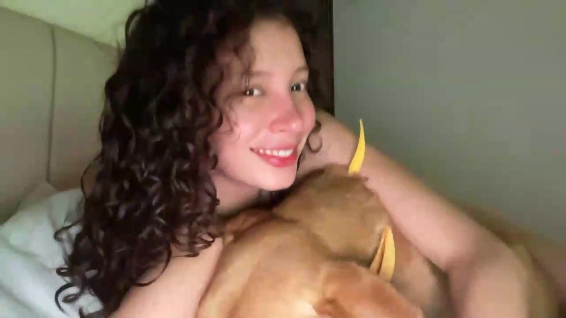 Gallery image thumbnail from SpoiledEllie's myfreecams stream on, 07/06/2026, 04:03 image 10 of 20