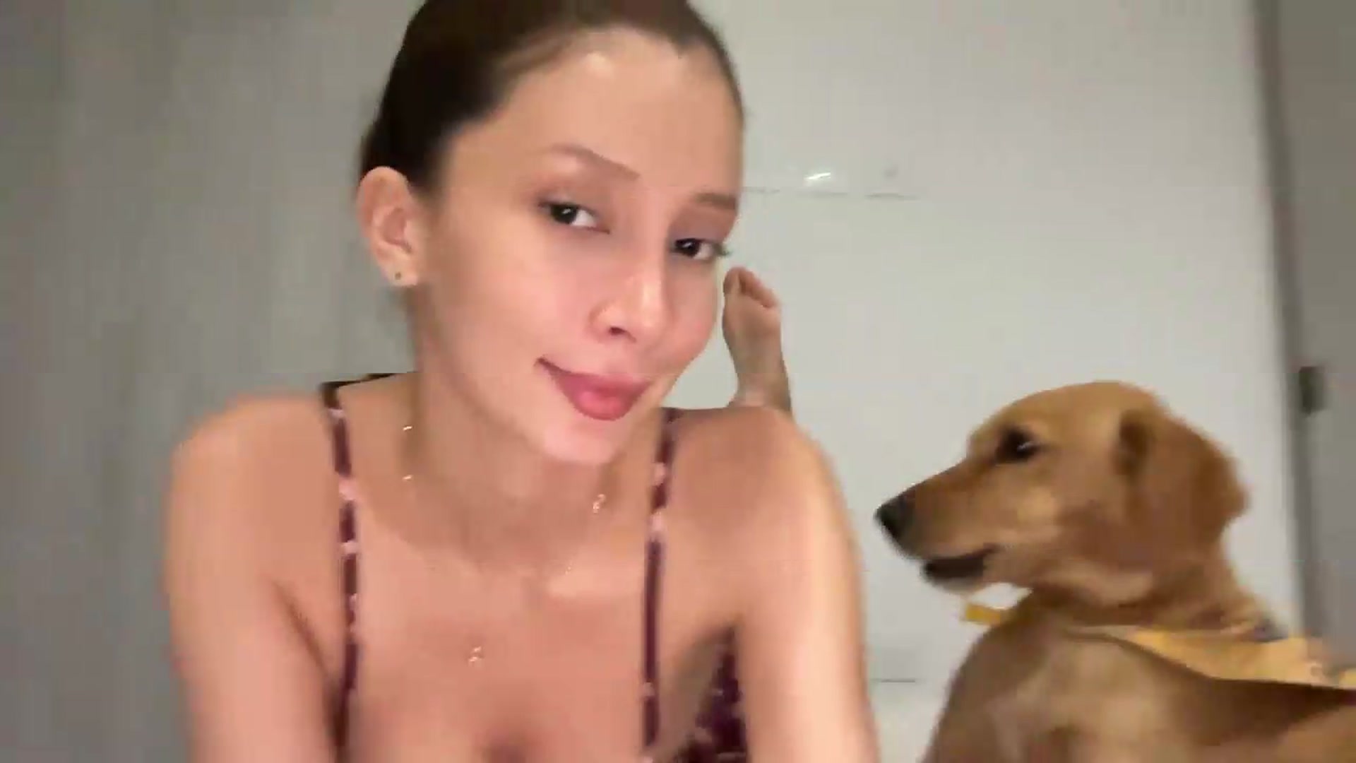 Gallery image thumbnail from SpoiledEllie's myfreecams stream on, 07/16/2026, 04:53 image 3 of 20