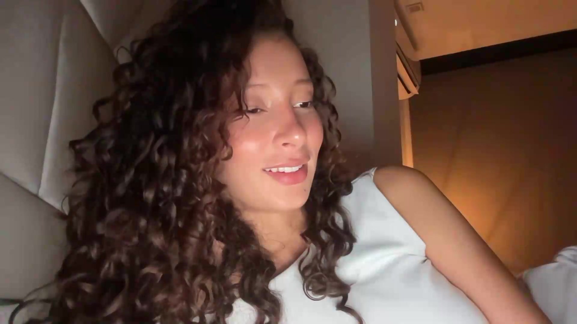 Gallery image thumbnail from SpoiledEllie's myfreecams stream on, 08/27/2026, 06:29 image 7 of 20