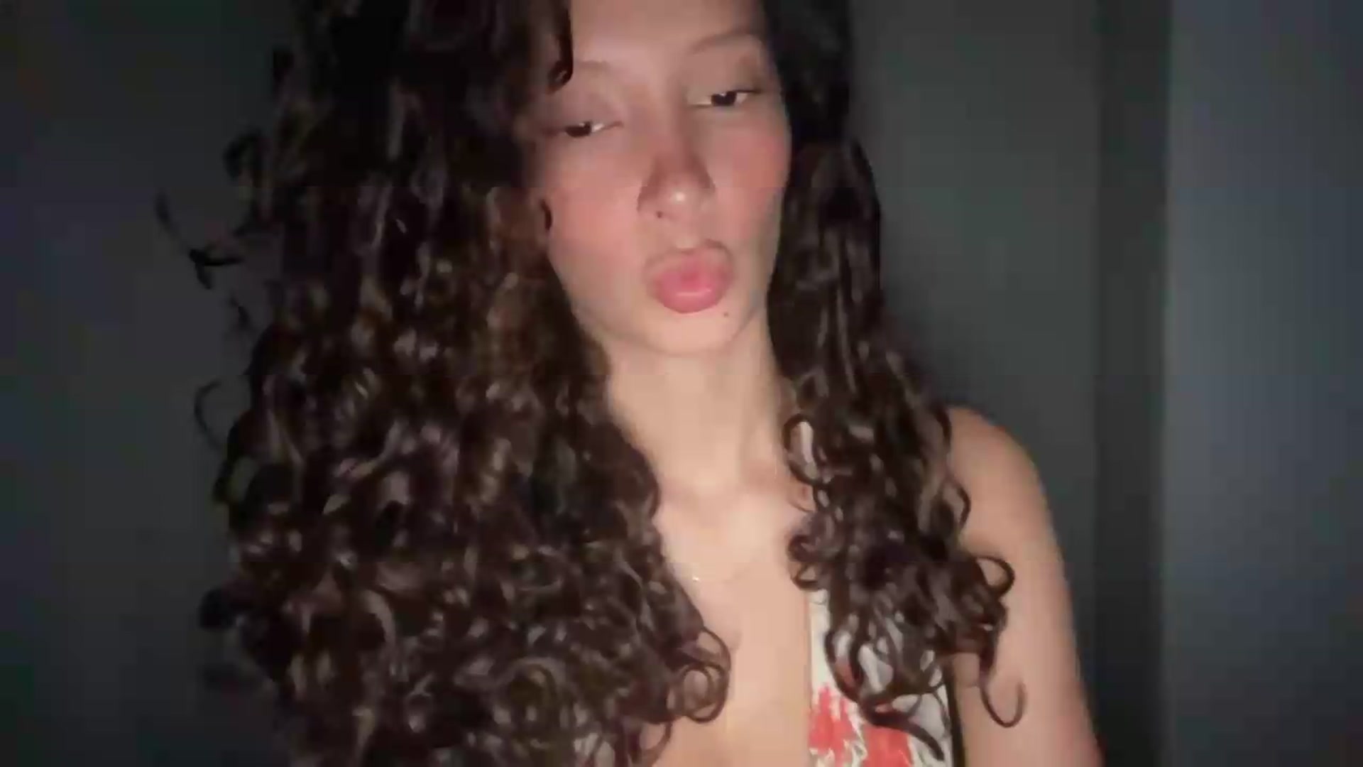 Gallery image thumbnail from SpoiledEllie's myfreecams stream on, 08/28/2026, 04:14 image 9 of 20