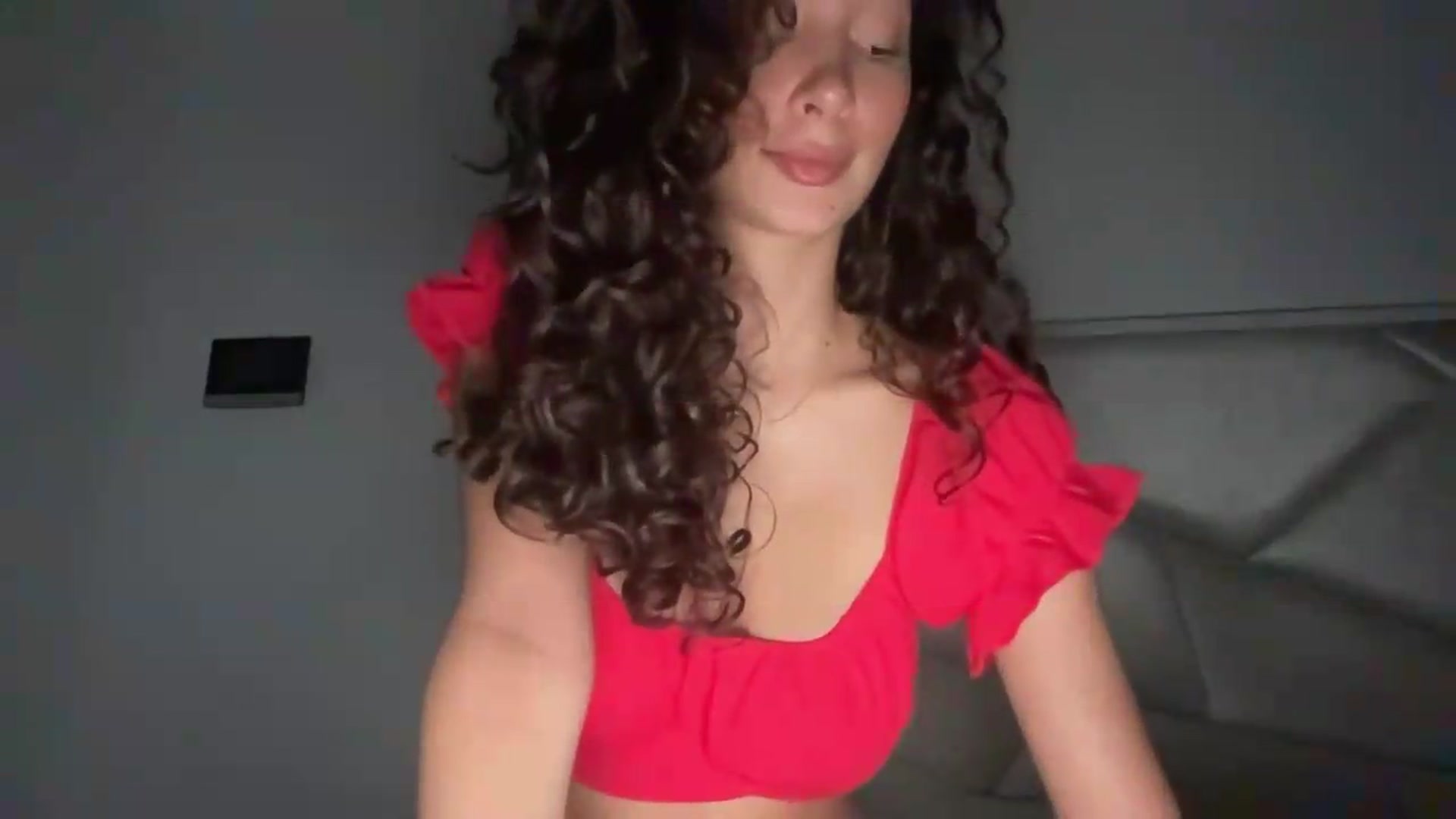 Gallery image thumbnail from SpoiledEllie's myfreecams stream on, 08/29/2026, 06:07 image 7 of 20