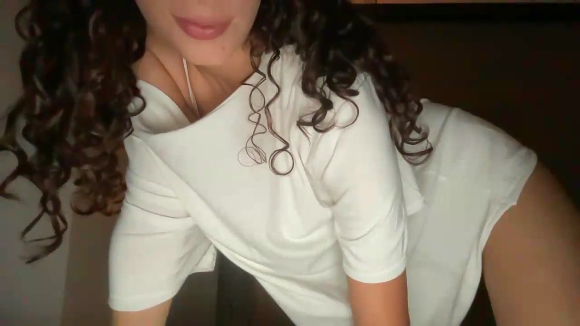 Gallery image thumbnail from SpoiledEllie's myfreecams stream on, 09/14/2026, 02:27 image 15 of 20