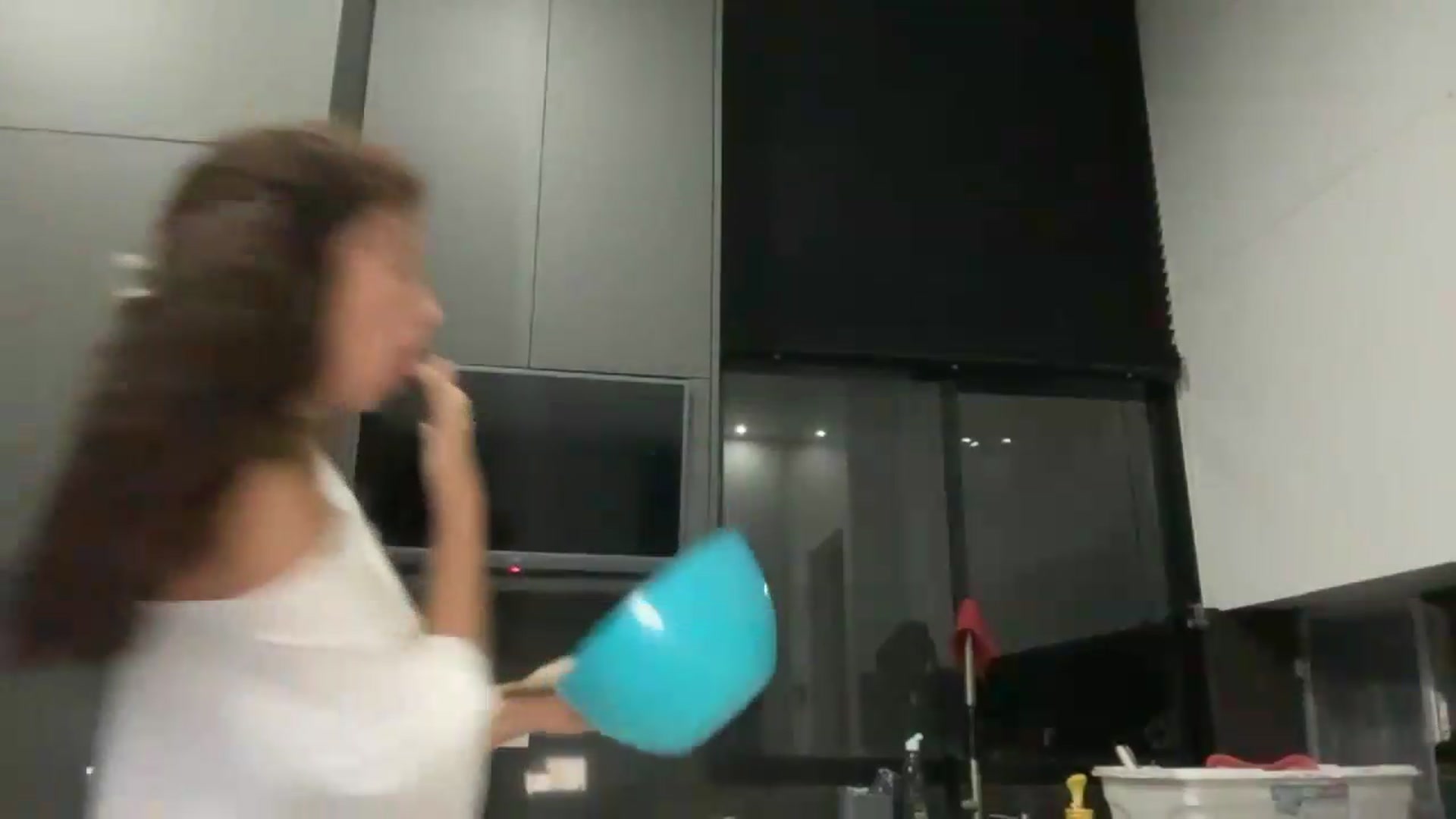 Gallery image thumbnail from SpoiledEllie's myfreecams stream on, 09/14/2026, 02:27 image 13 of 20