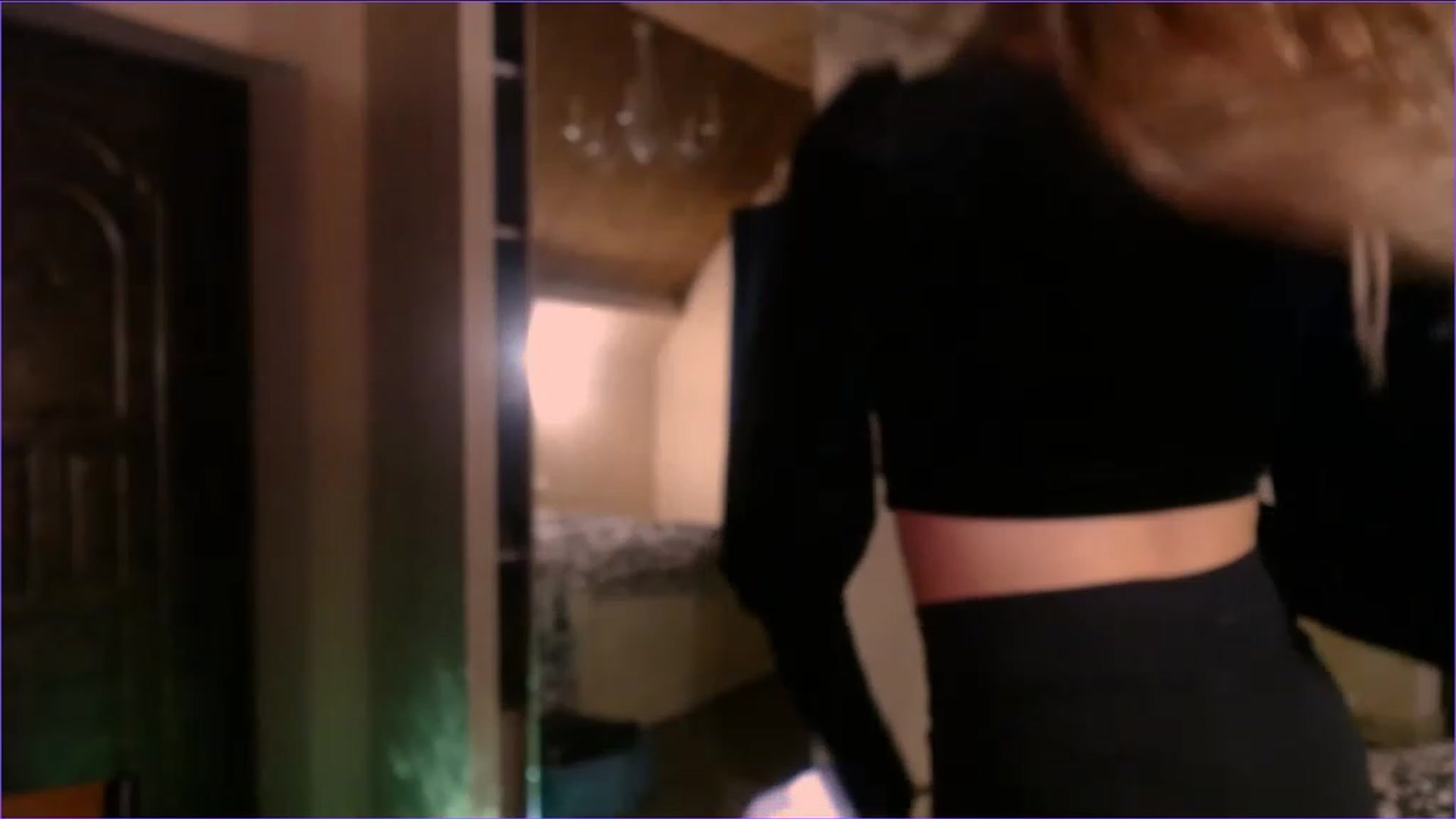 Gallery image thumbnail from SpoiledNess's myfreecams stream on, 11/28/2022, 24:55 image 8 of 20