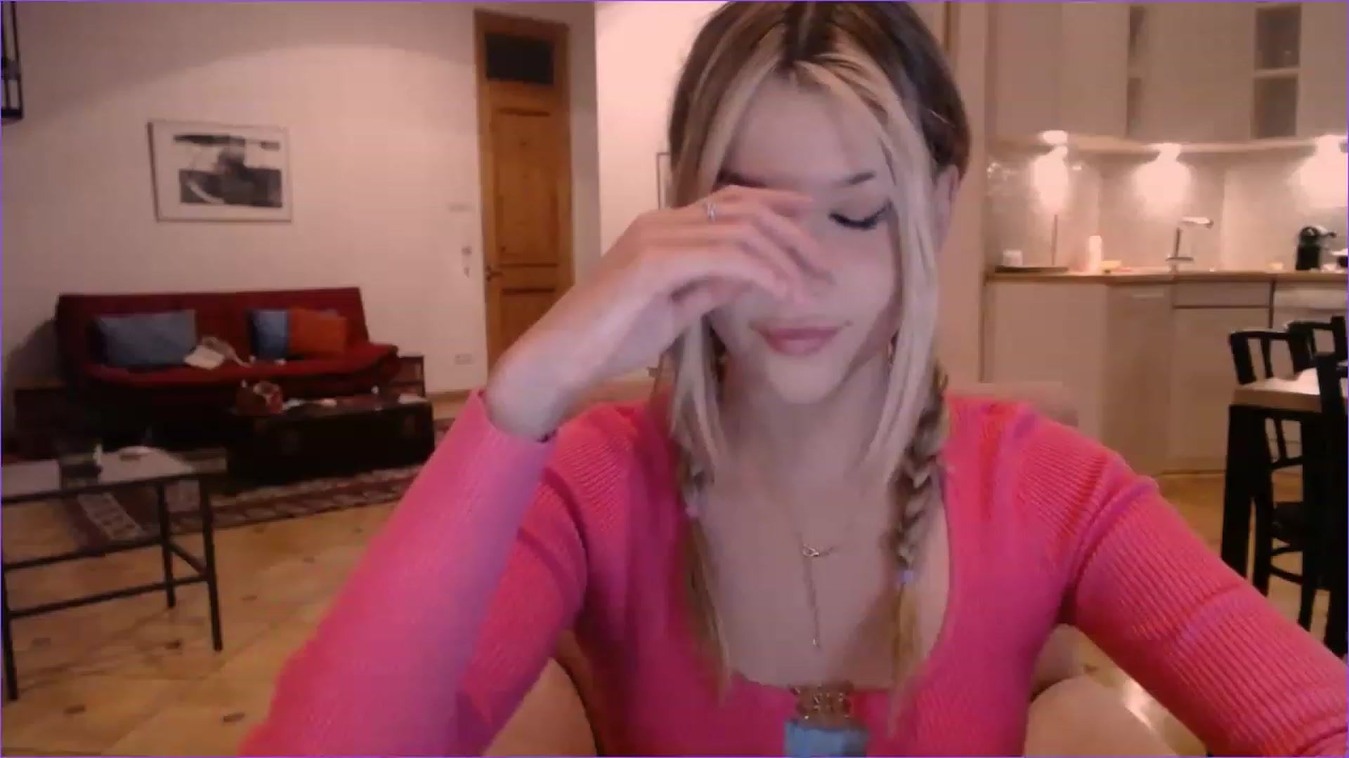 Gallery image thumbnail from SpoiledNess's myfreecams stream on, 11/28/2022, 22:17 image 3 of 20